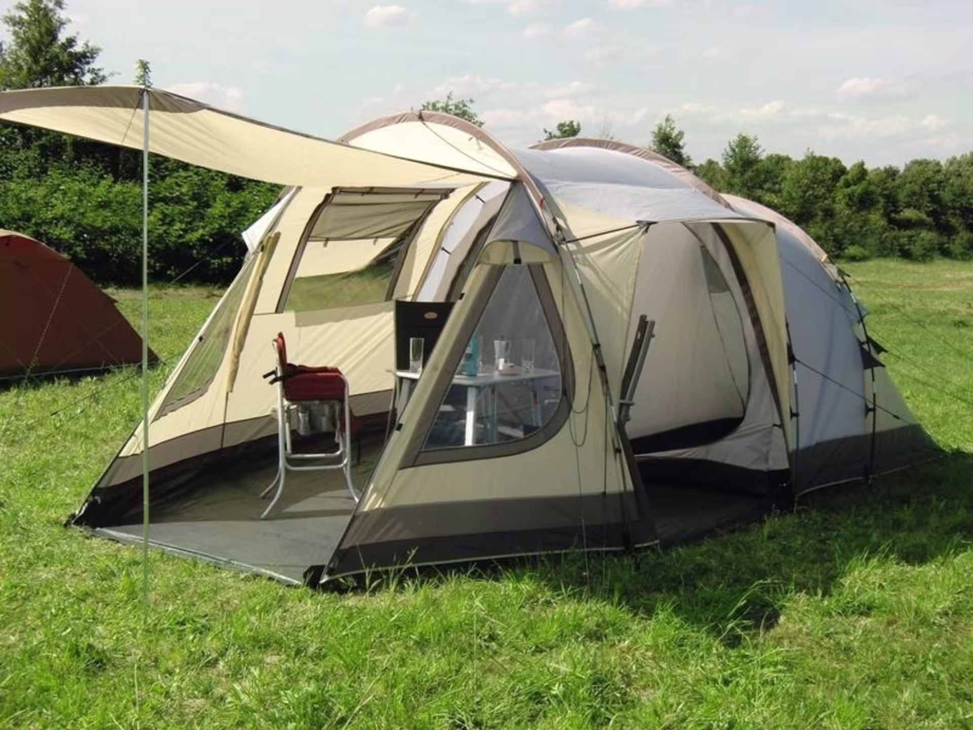 Tente de camping Dakota Z5 Deluxe - Tente familiale 4 personnes avec 2 cabines de couchage et tapis de sol