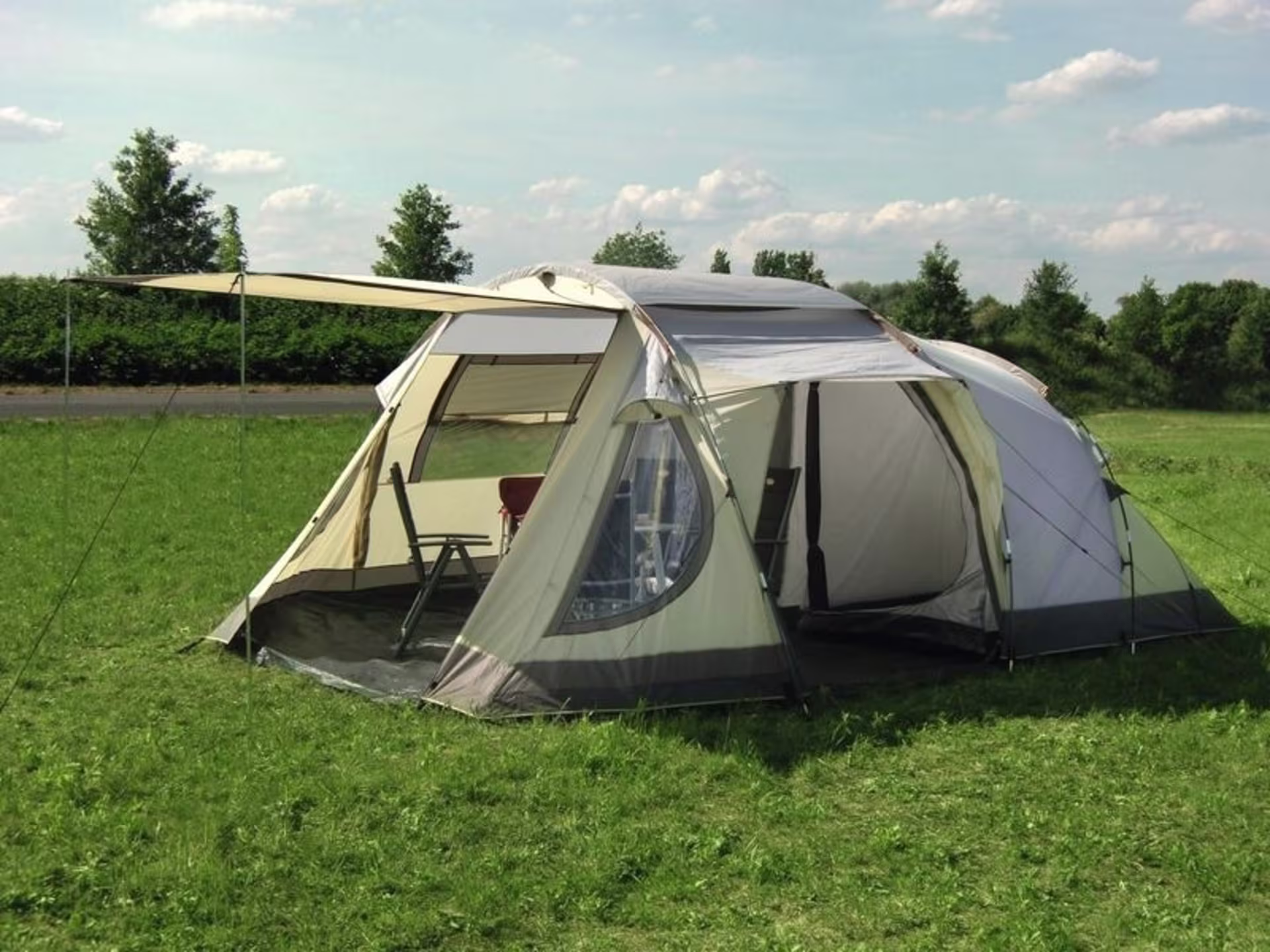 Reimo Silvretta 2 Z6 Tente familiale - Tente de camping 5 personnes avec 2 cabines de couchage et tapis de sol
