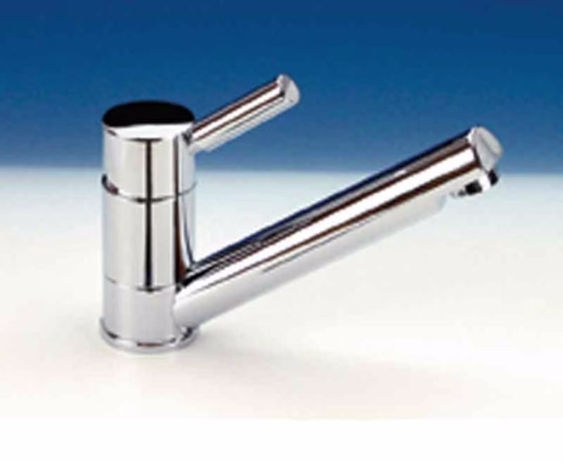 Robinet de salle de bain TREND E avec fonction rotative à 360° et raccord pour UniQuick 12mm