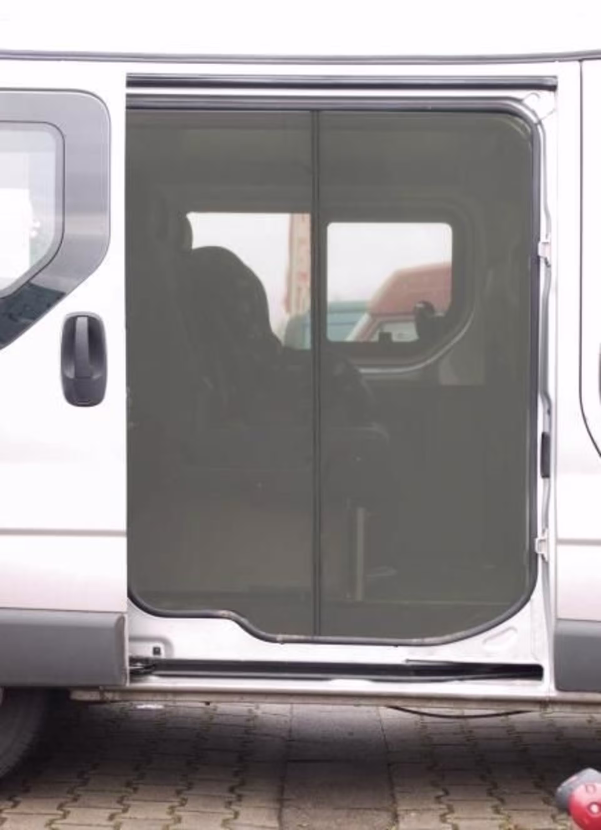 Engmaschiges Moskitonetz mit Mittelreissverschluss für Trafic/Vivaro