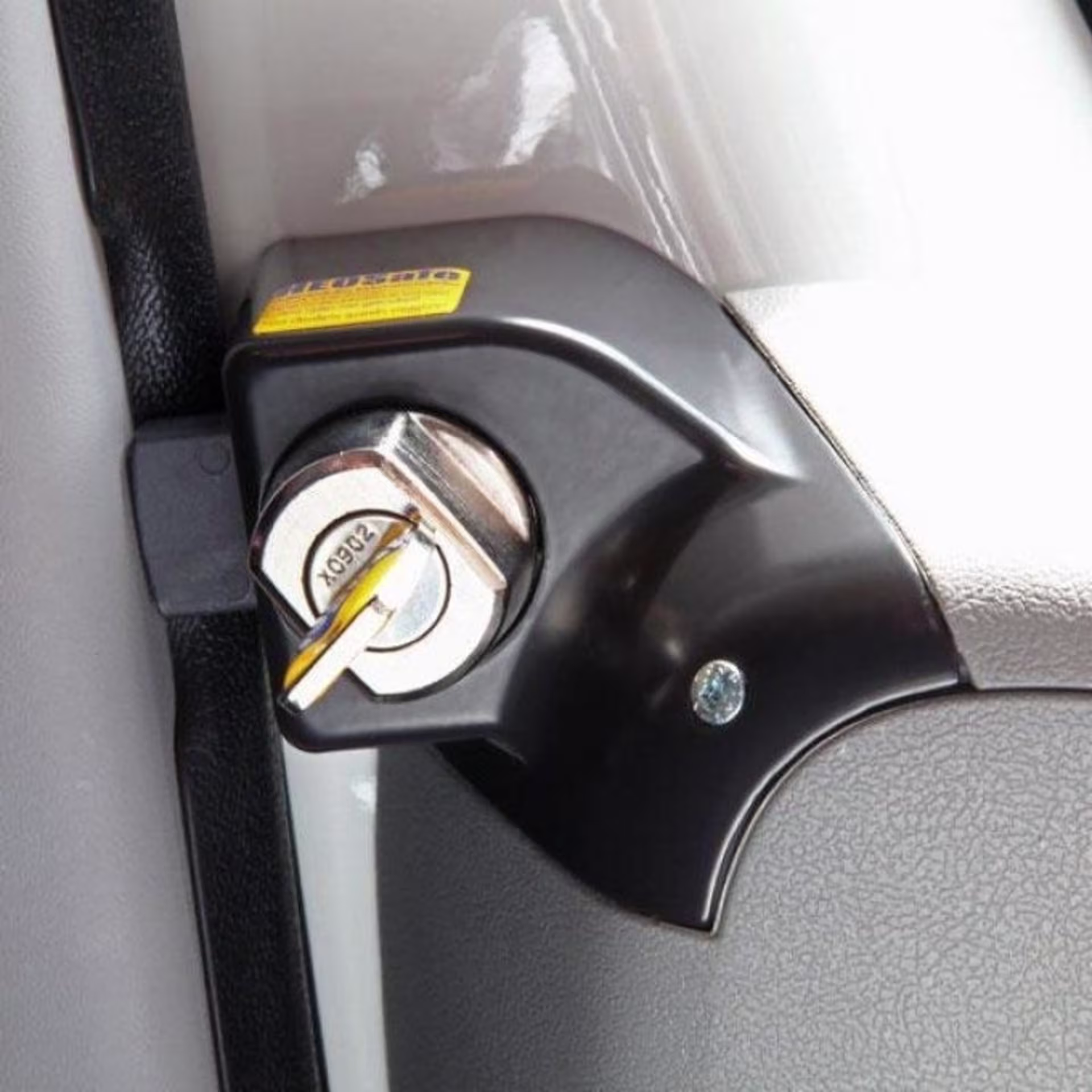 Serrure à pêne HEOSafe pour portes de cabine Fiat Ducato série 7, Peugeot Boxer, Citroën Jumper