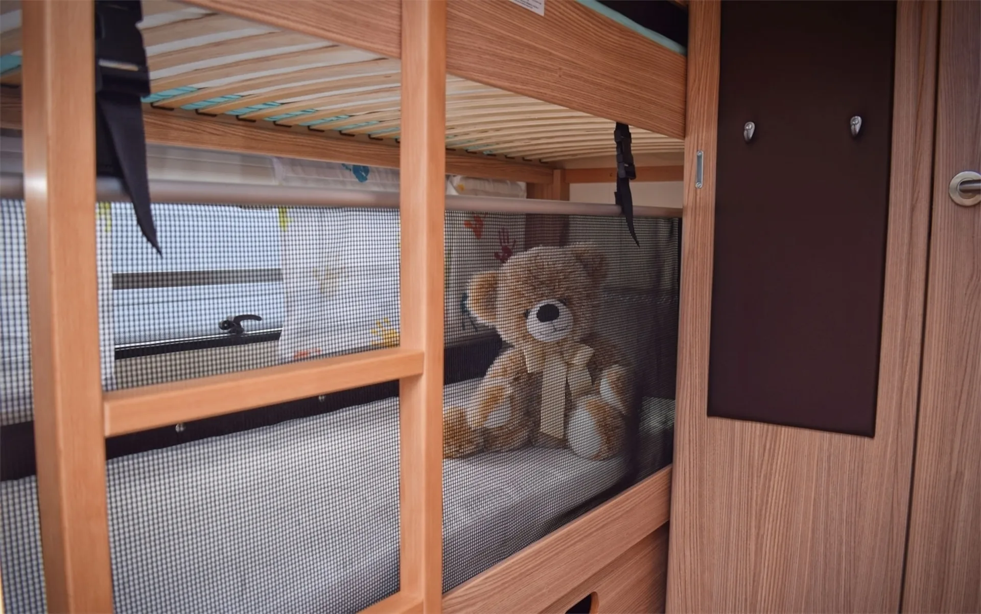 SLiiPER Kinder Sicherungsnetz Rausfallschutz 100 cm M