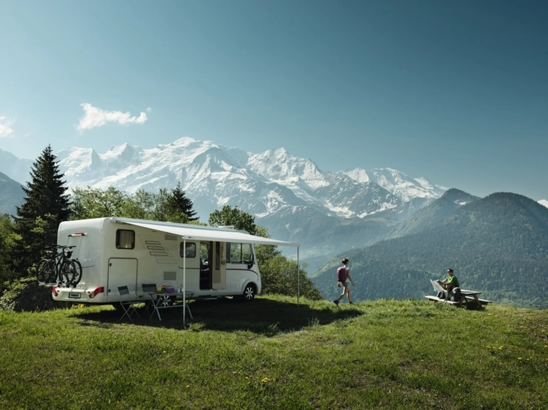 Store Thule Omnistor 8000 blanc 400 gris