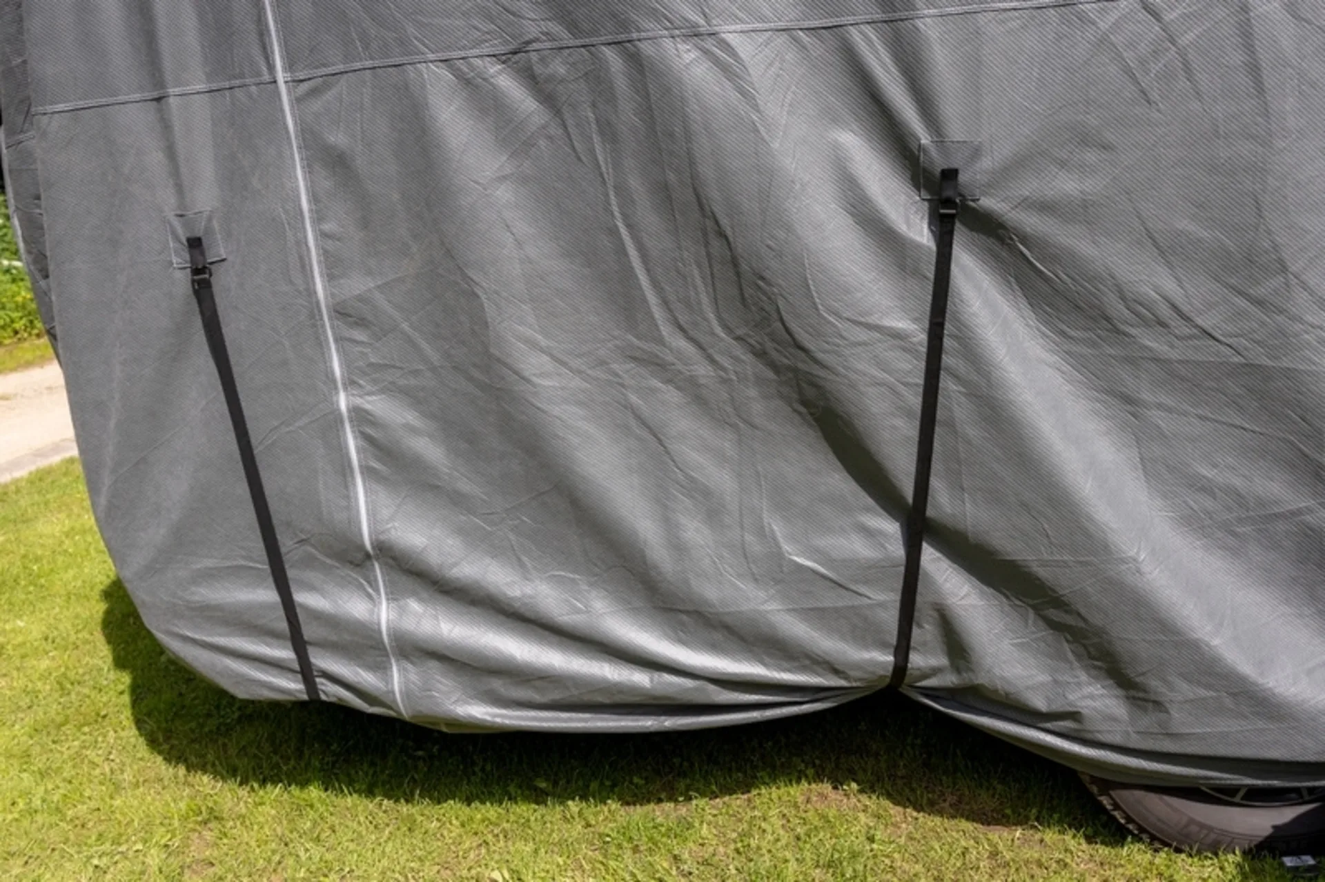 Reisemobil Schutzhülle L700cm B240cm H270cm, grau, TYVEK