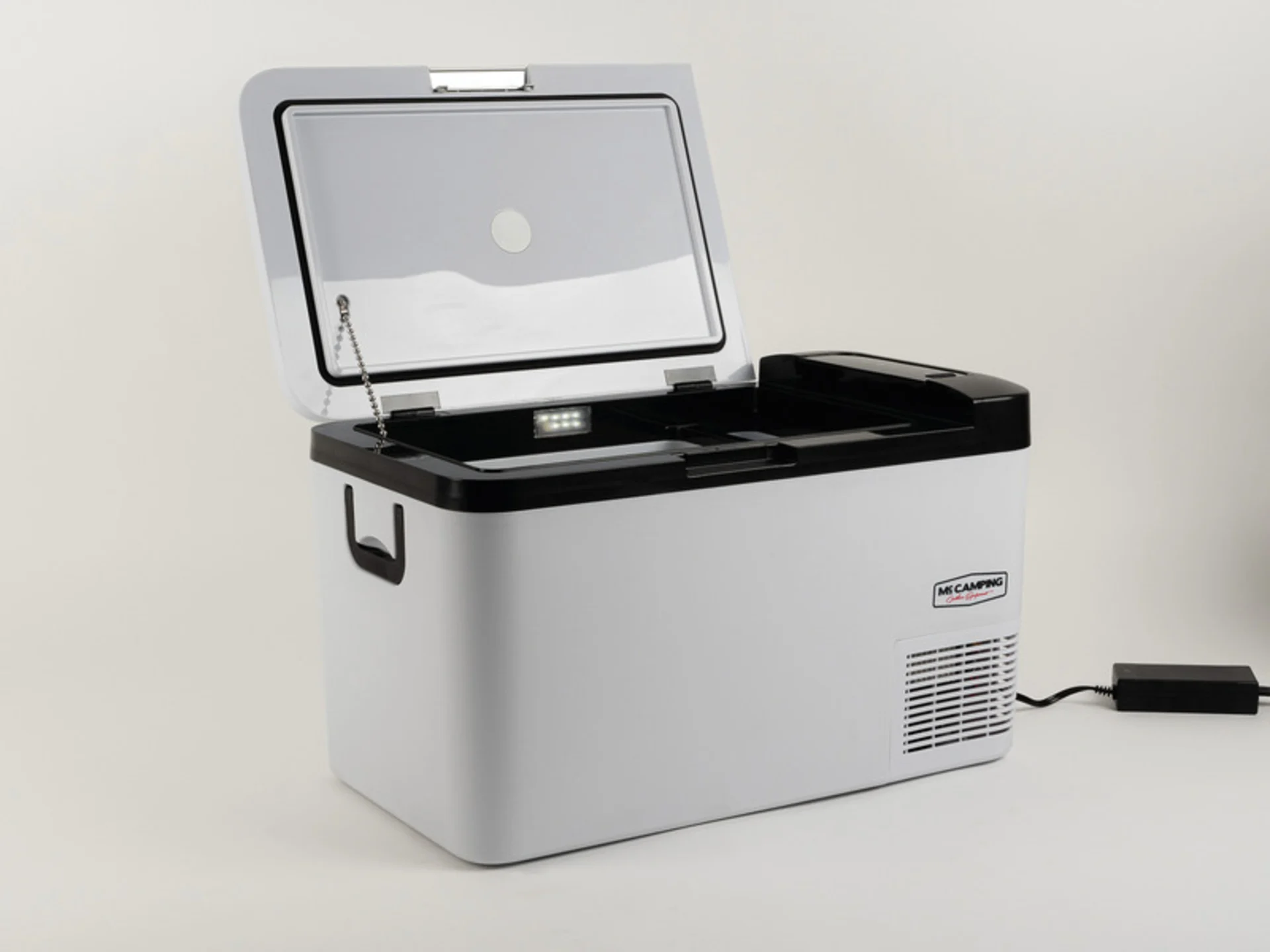 Kompakte Kühlbox im modernen Design.