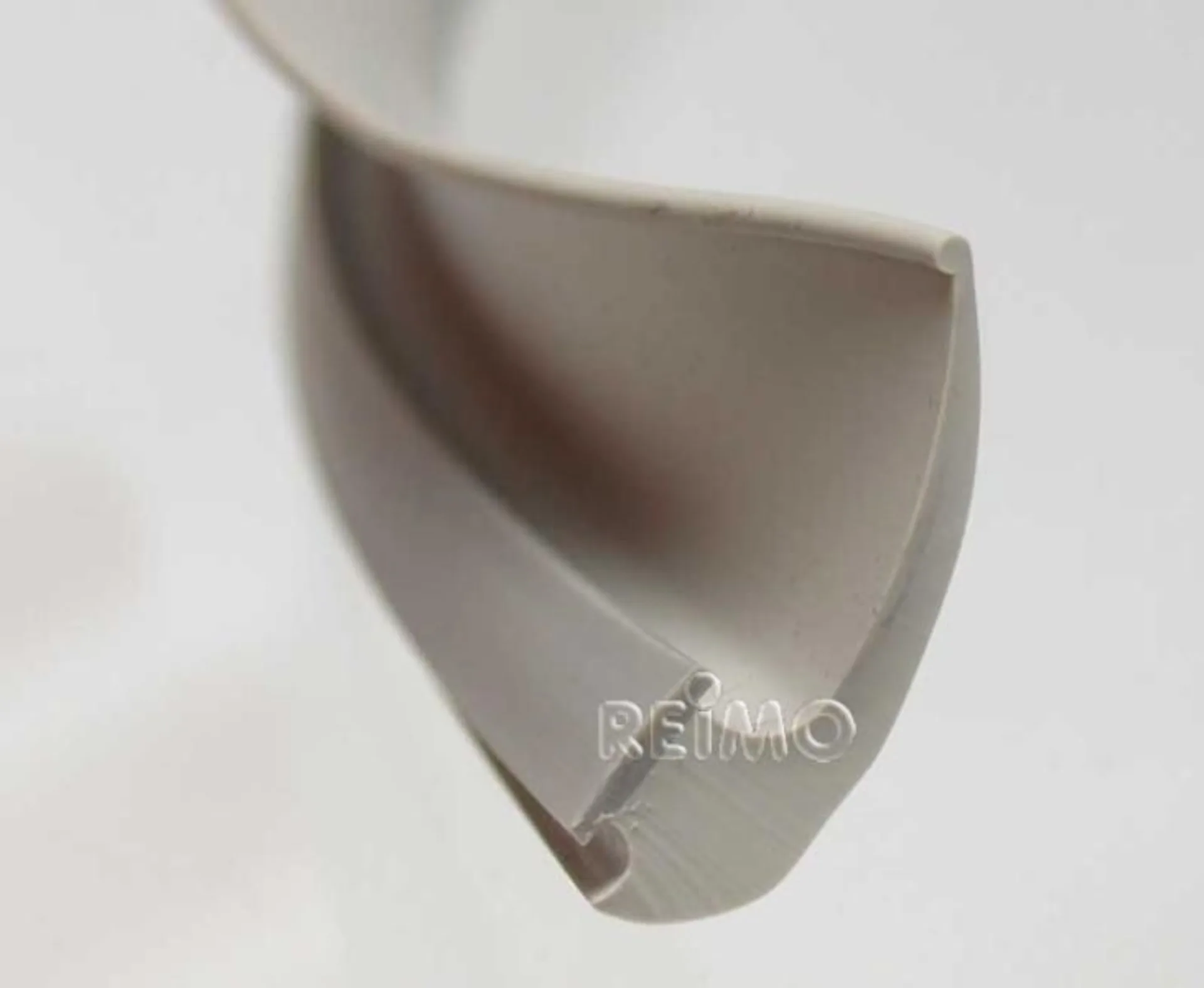 Innenabdeckprofil mit Dichtgummi für Seitenwand und Kabinentür/Kofferklappe in hellgrau (WS 30mm)