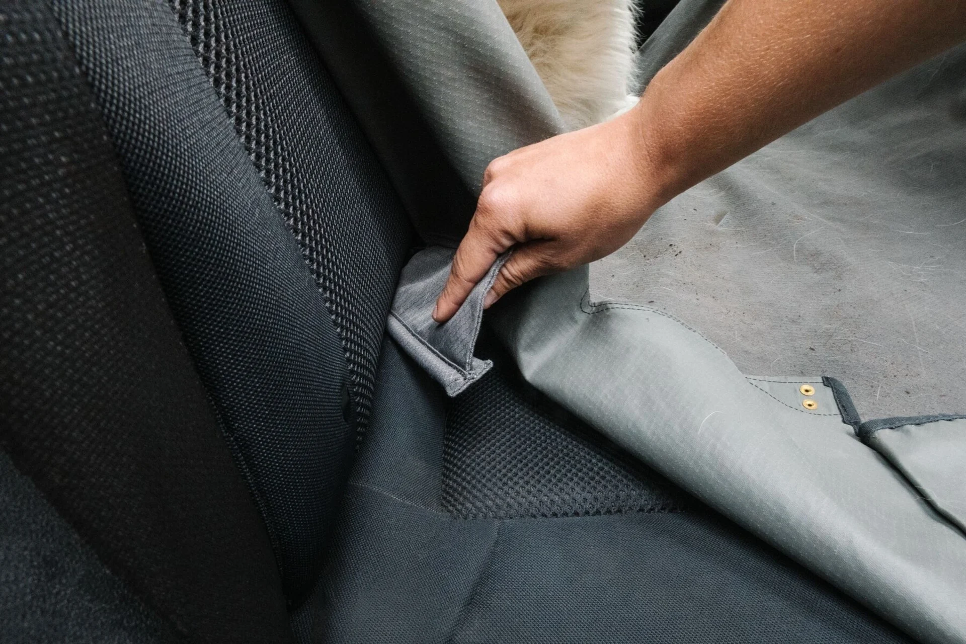 Ruffwear Dirtbag Couverture de protection pour voiture Gris 140 x 159 cm