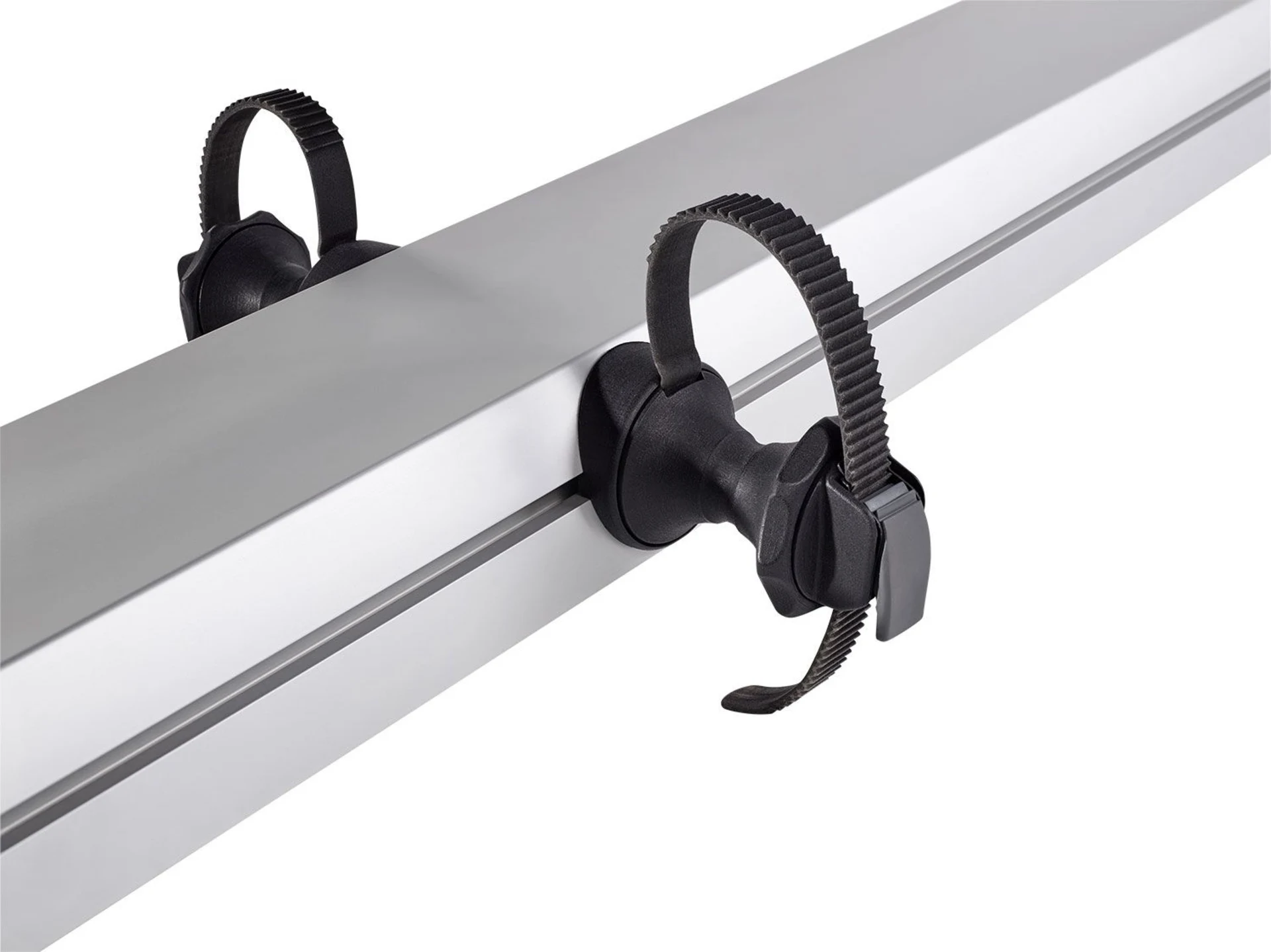 Thule VeloSlide Standard Fahrradträger für die Reisemobil Heckgarage