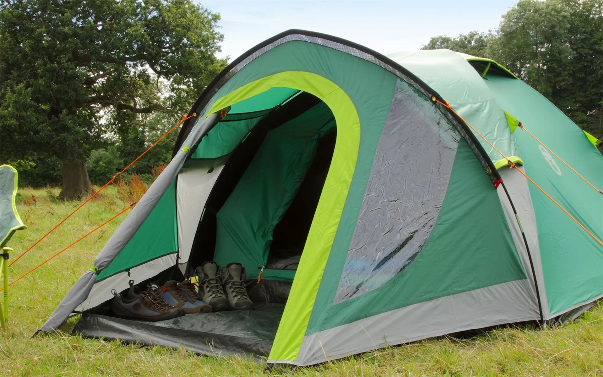 Coleman Kobuk Valley 4 Plus 4-Personen-Kuppelzelt