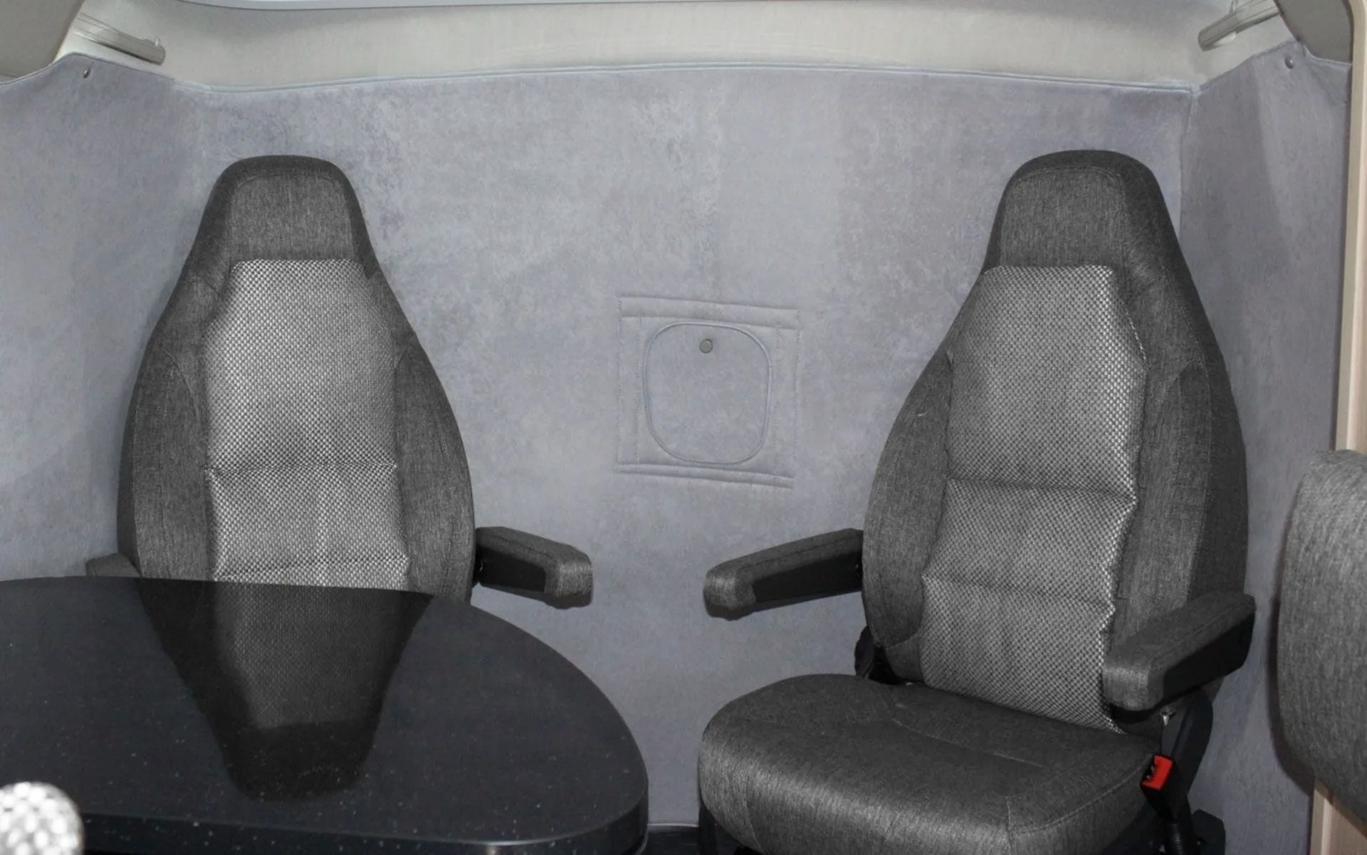 Hindermann Thermovorhang Ducato Radiozugang