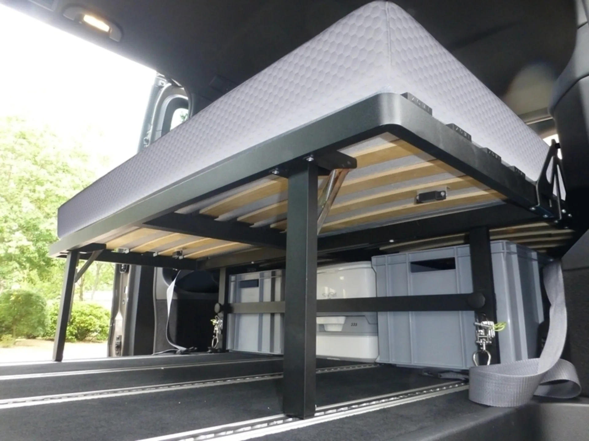 Lit confort pour VW Multivan/California Beach Lit confort pour VW Multivan/California Beach