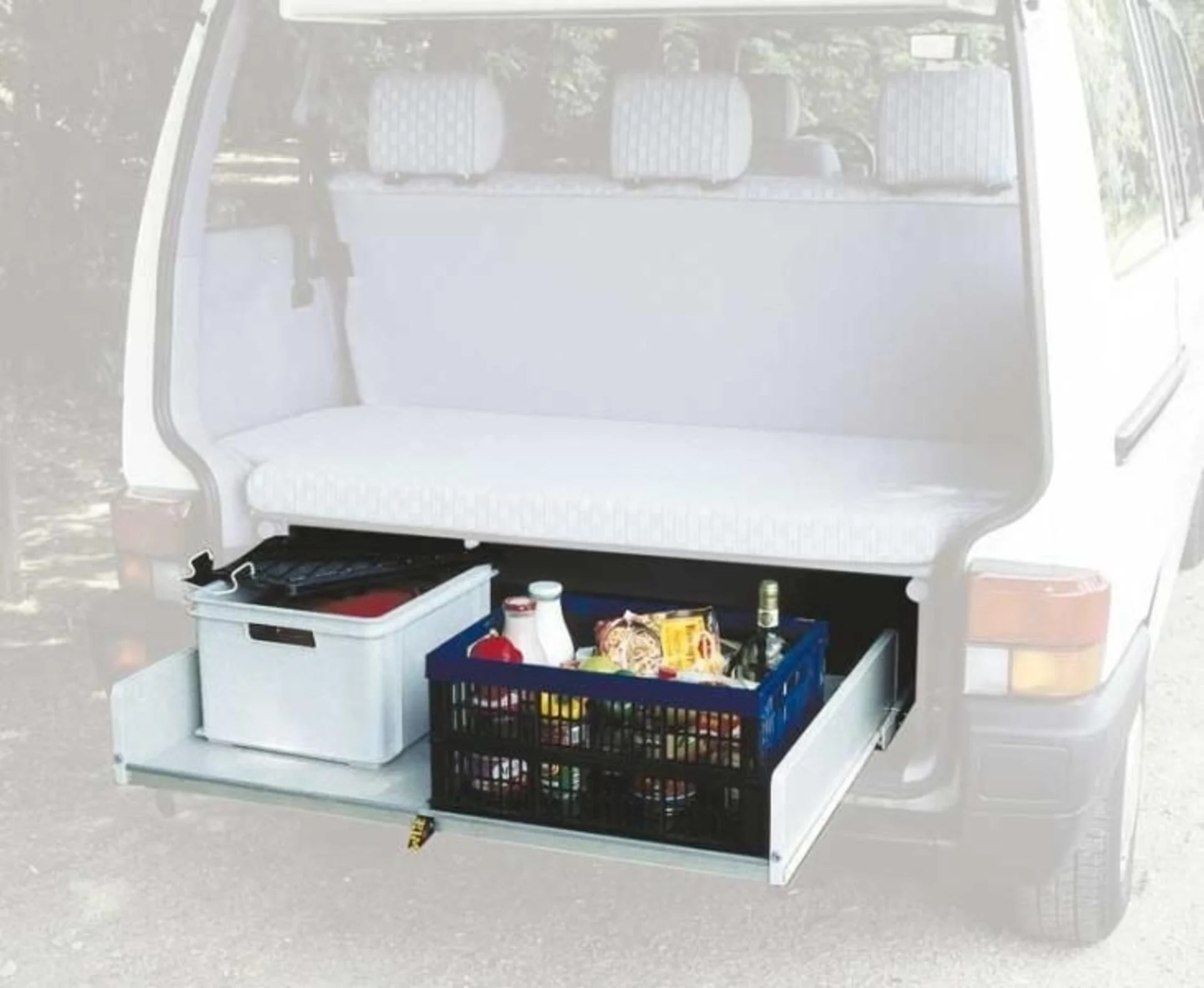 Heckauszug für VWT4 Multivan in Anthrazit mit Schichtstoff-Oberfläche