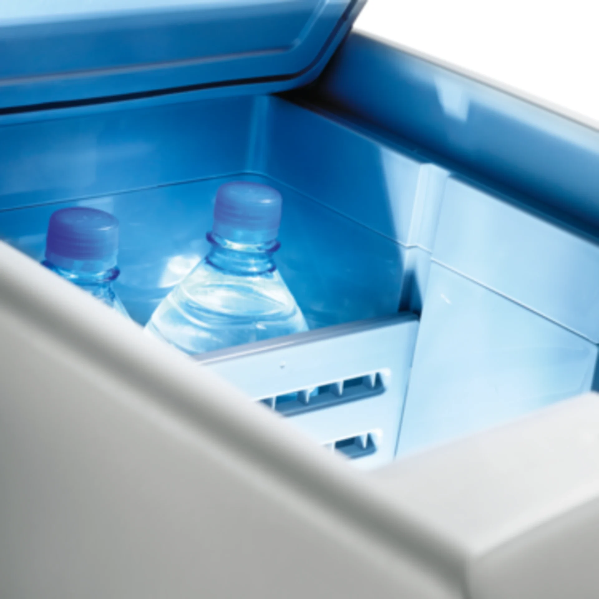 Dometic TropiCool TCX 14 Tragbare thermoelektrische Kühlbox 15 Liter