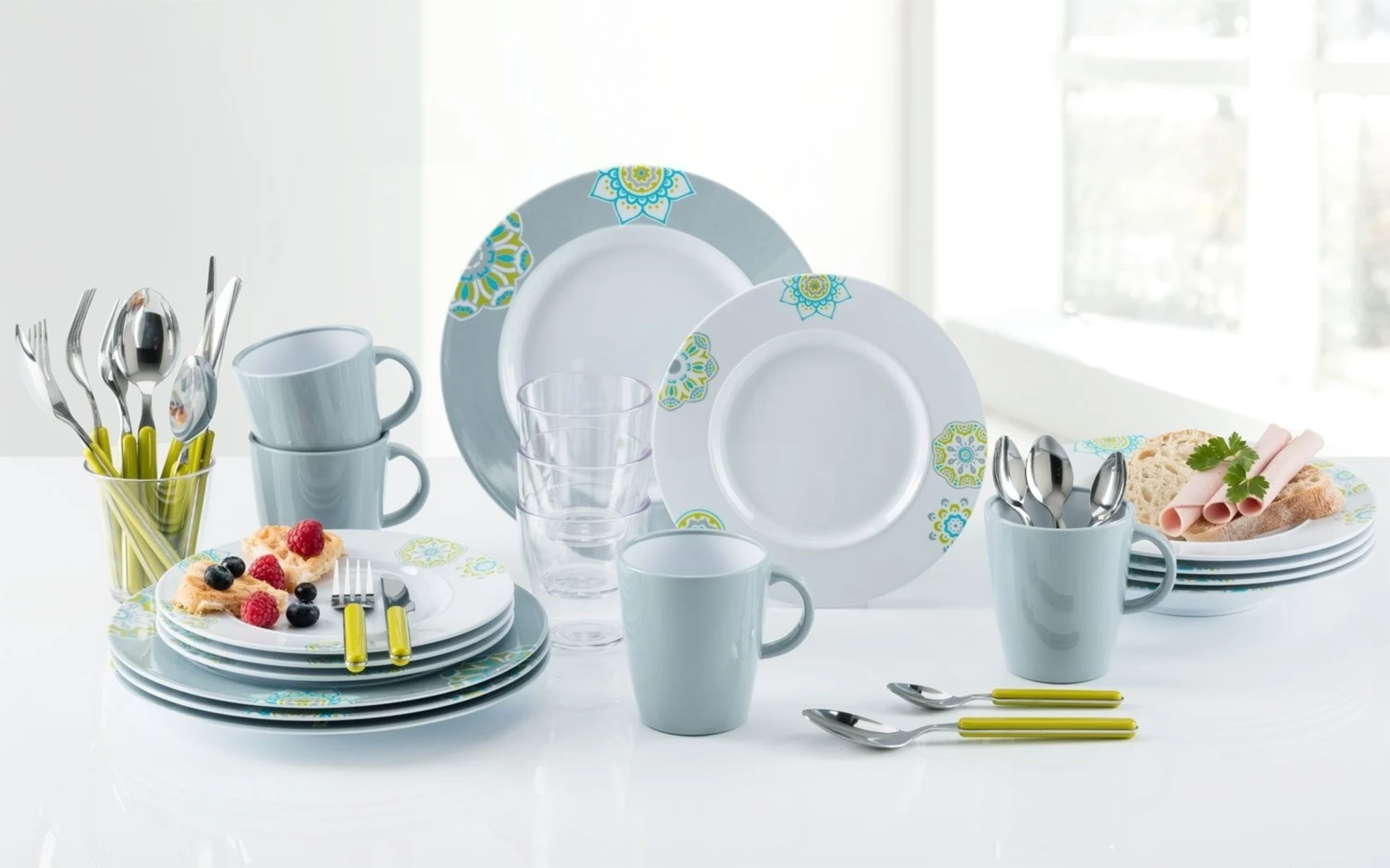 Berger Sandhya Melamin Geschirr-Set 37-tlg. inkl. Besteck lime
