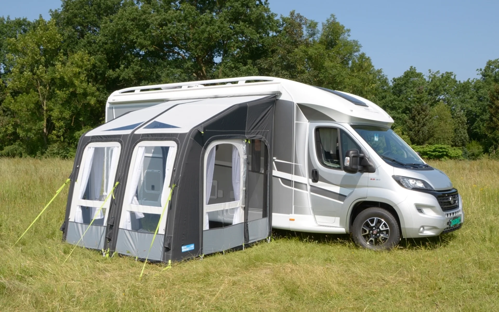 Kampa Dometic Rally Air Pro 260 S aufblasbares Reisemobilvorzelt