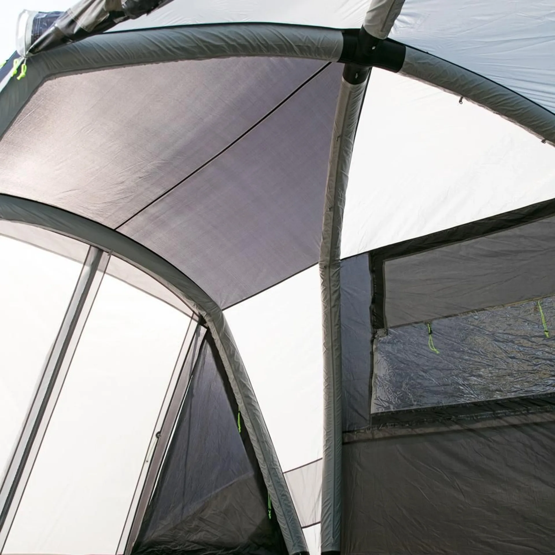 Berger Liberta Air Luftvorzelt für Campingbus mit aufblasbarem Gestänge