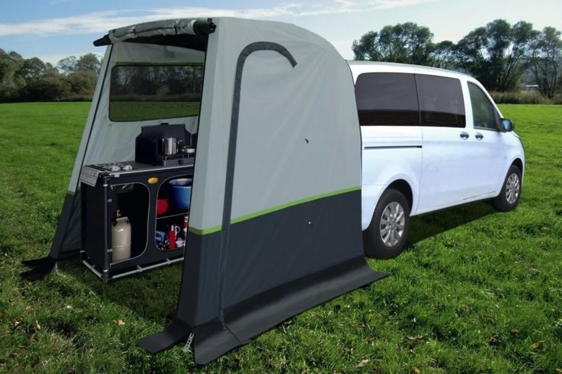 Schnellaufbau-Heckzelt für Mercedes Vito, V-Klasse und Marco Polo ab Baujahr 2015