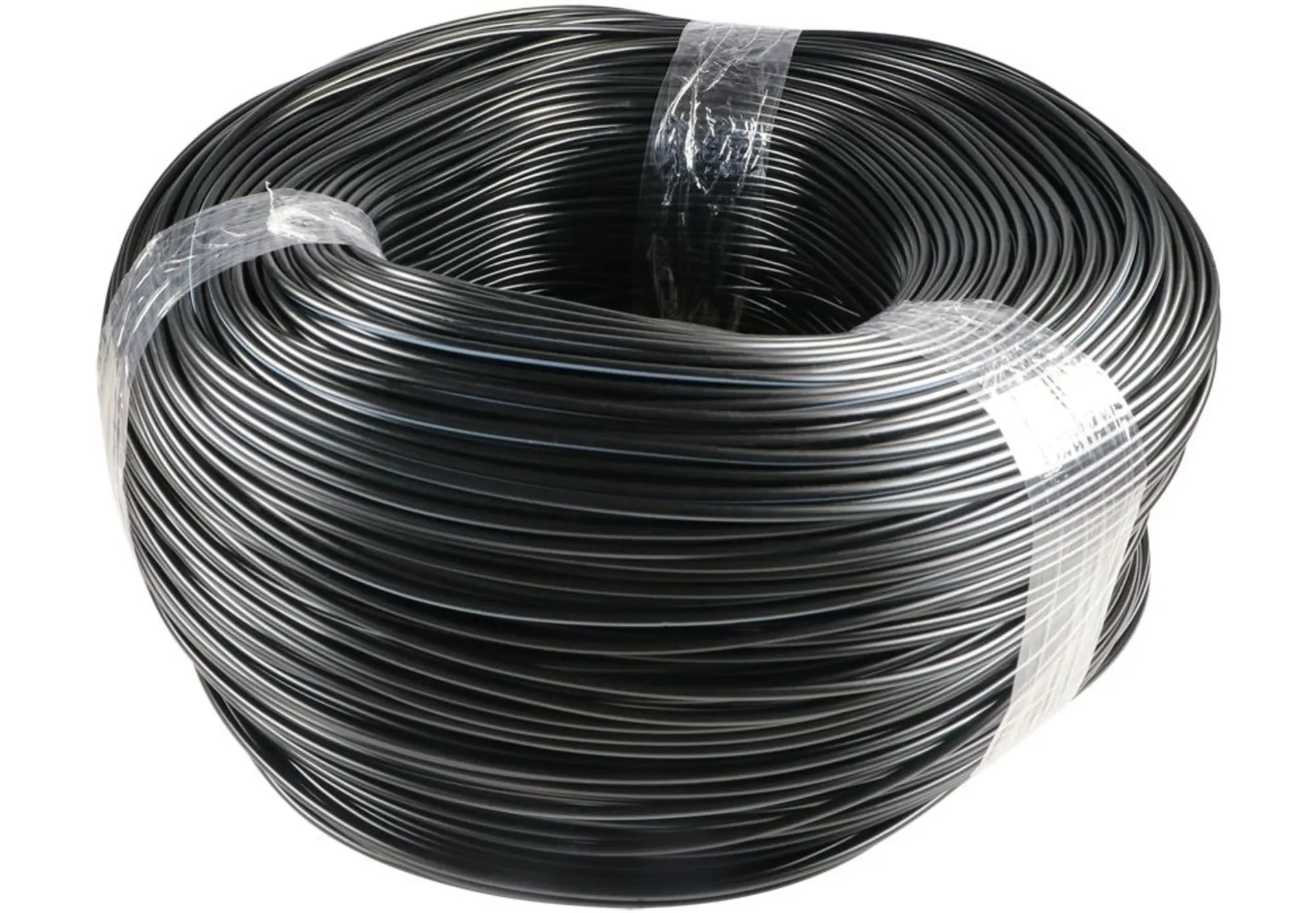 Tuyau plastique PVC noir ** 700 m **