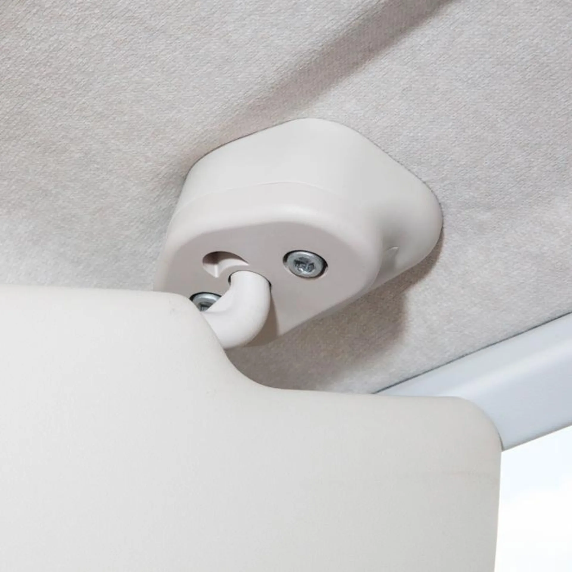 Adaptateur pare-soleil RemiFront Ducato