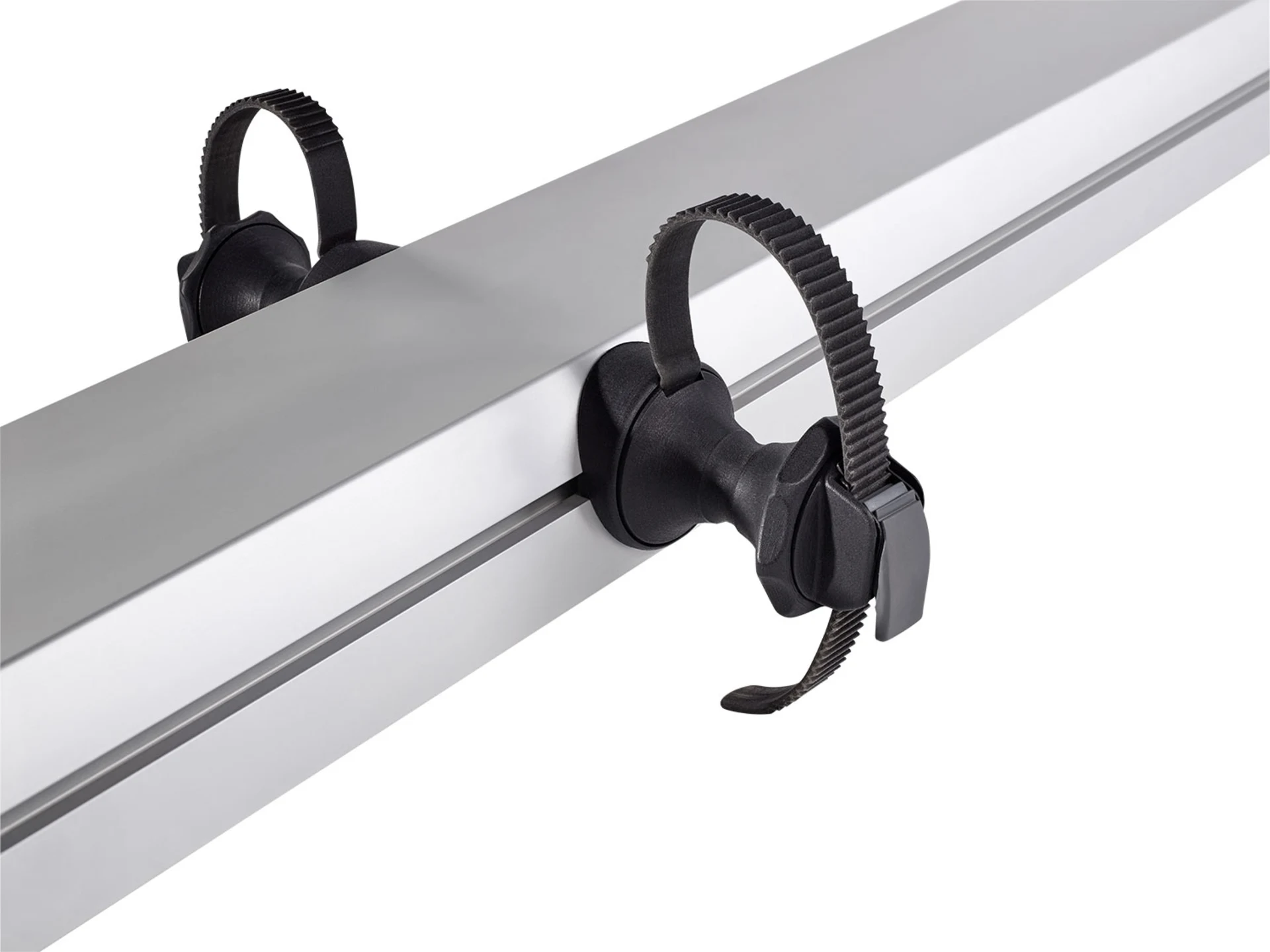 Porte-vélos Thule VeloSlide Standard pour le garage arrière du camping-car