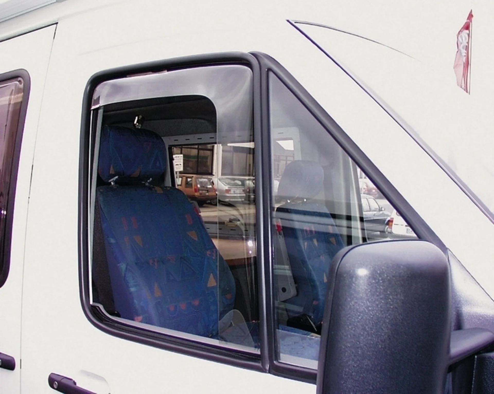 Windabweiser Fahrer/Beifahrertür für Sprinter bis Bj. 06 Windabweiser Fahrer/Beifahrertür für Sprinter bis Bj. 06