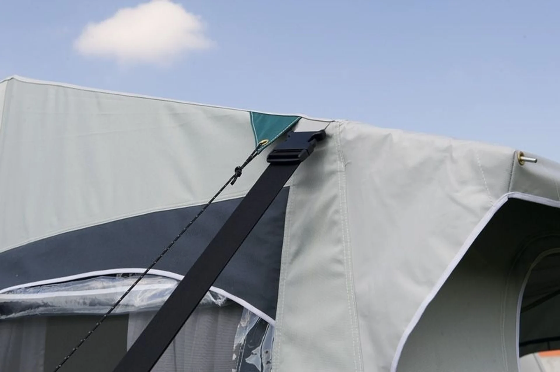 Auvent universel de caravane toutes saisons Casa Royal 2 en 320cm et 2 tailles