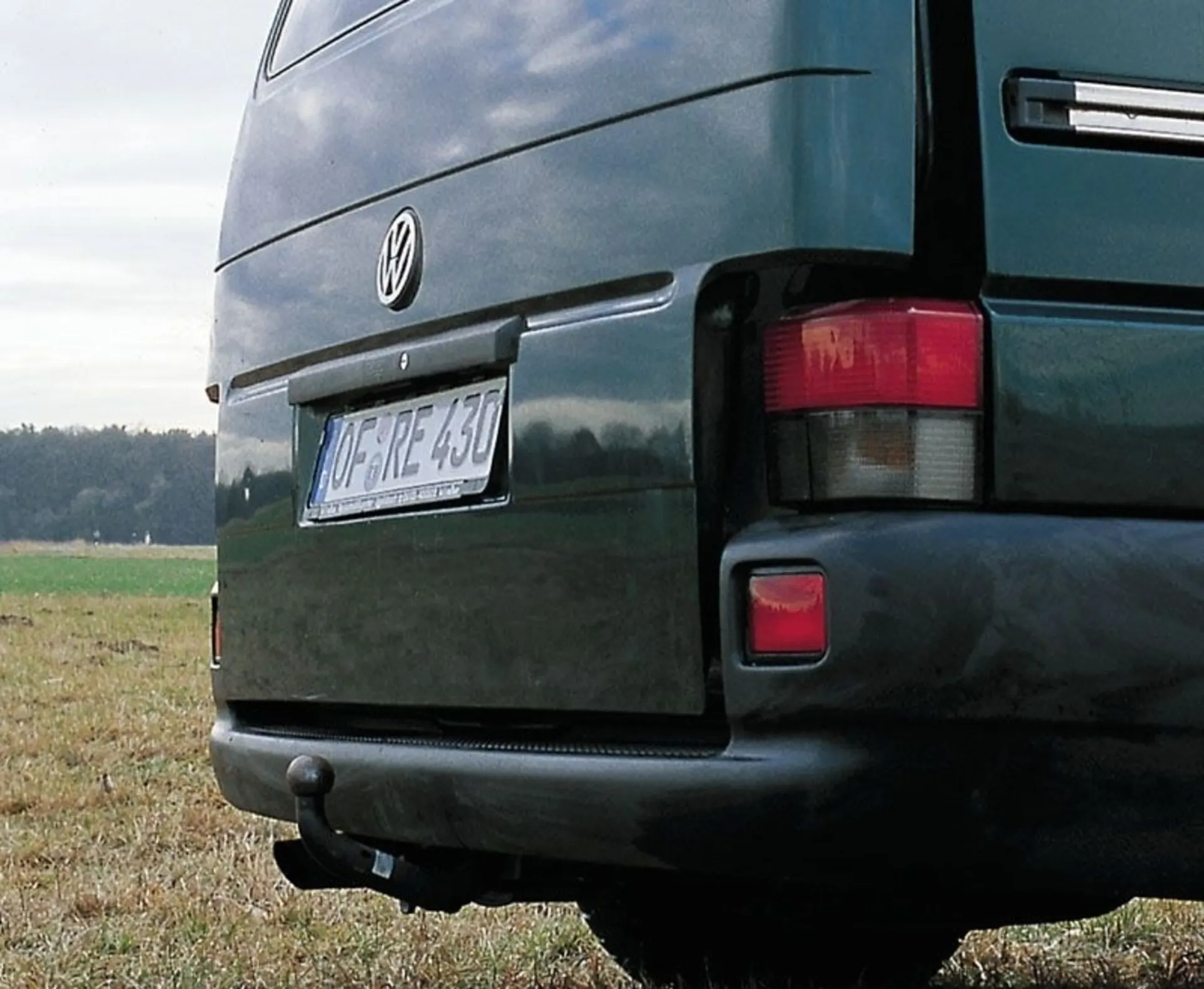 Heckklappenaufsteller Airlock für VW T5/T6, MB Viano ab 2004 und Opel Vivaro