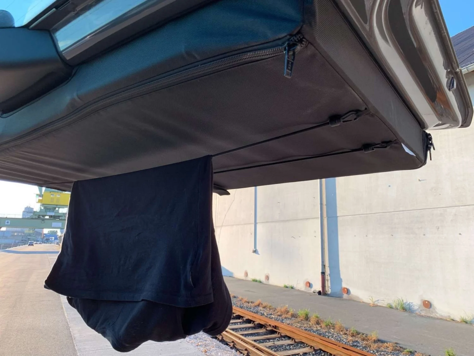 BusBoxx chairBOXX mit 2 Stühlen VW T5 / T6 Campingstuhlmodul