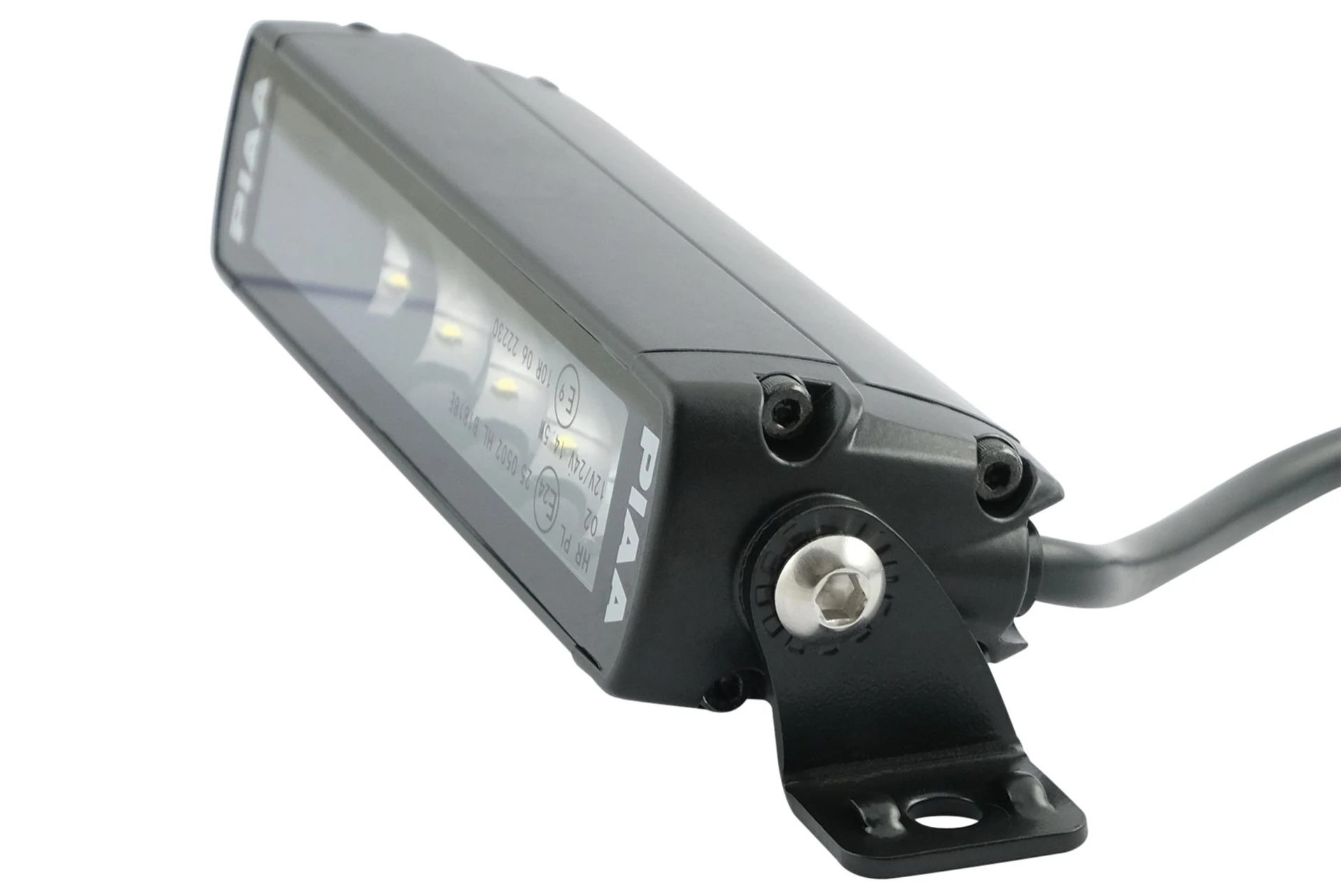 PIAA LED-Fernscheinwerfer Lighbar 7’’ 12/24 V 177 × 40 mm, 2’650 lm, homologiert, Ref. 25 PIAA LED-Fernscheinwerfer Lighbar 7’’ 12/24 V 177 × 40 mm, 2’650 lm, homologiert, Ref. 25