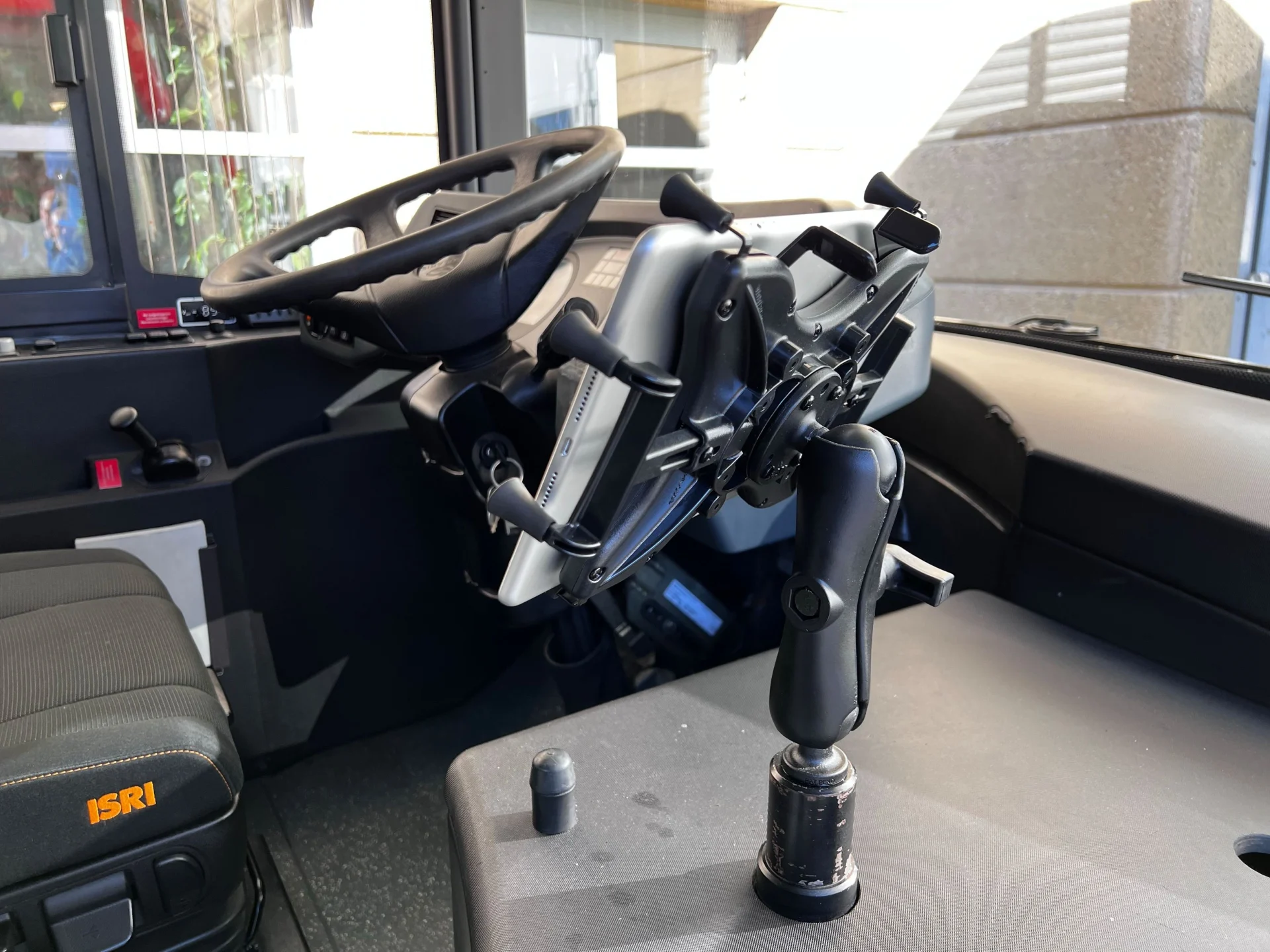 RAM Mounts Track Ball für Tough-Track, C-Kugel (1.5“) mit T-Slot zur Schienenbefestigung