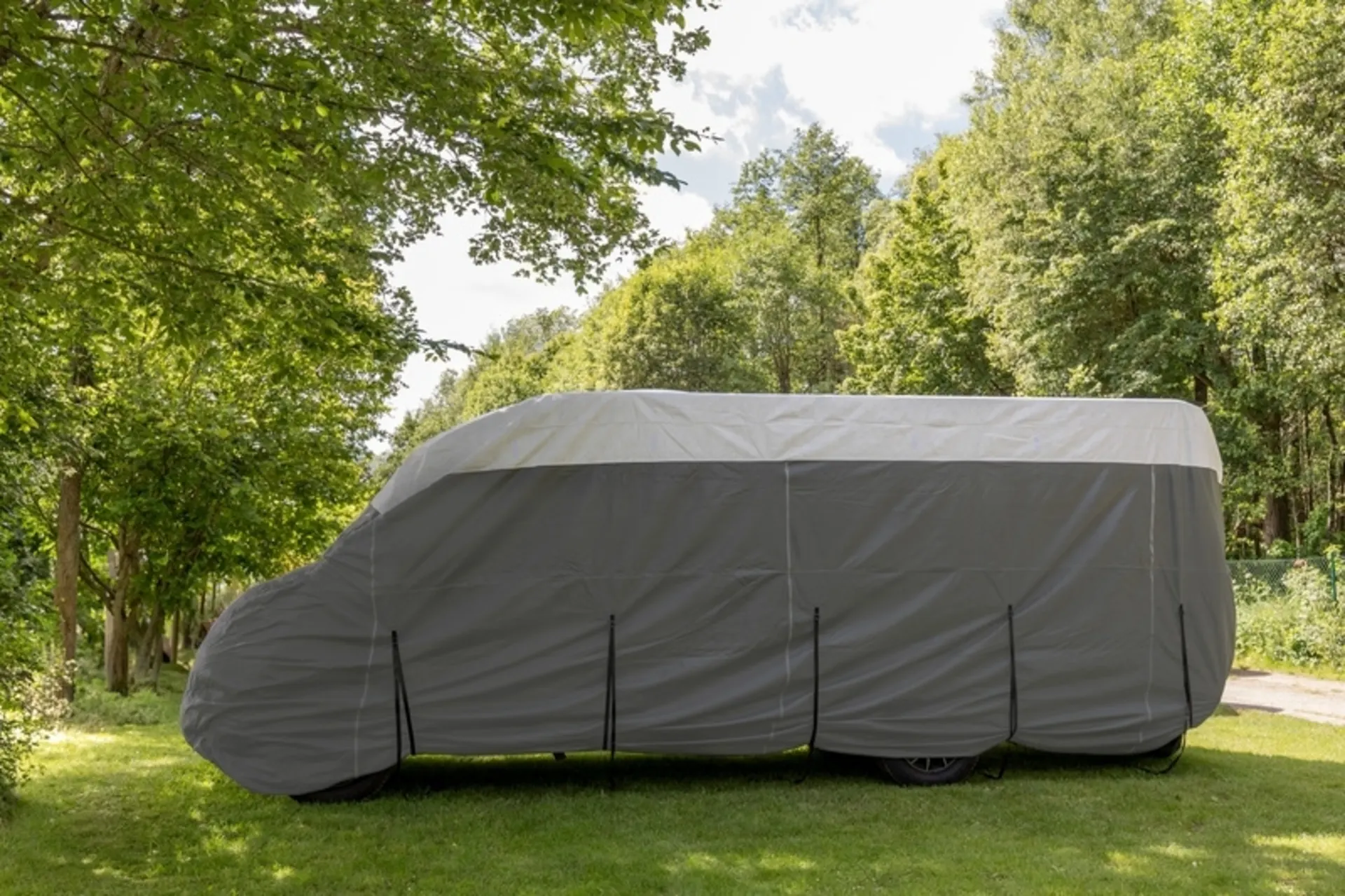 Reisemobil Schutzhülle L700cm B240cm H270cm, grau, TYVEK