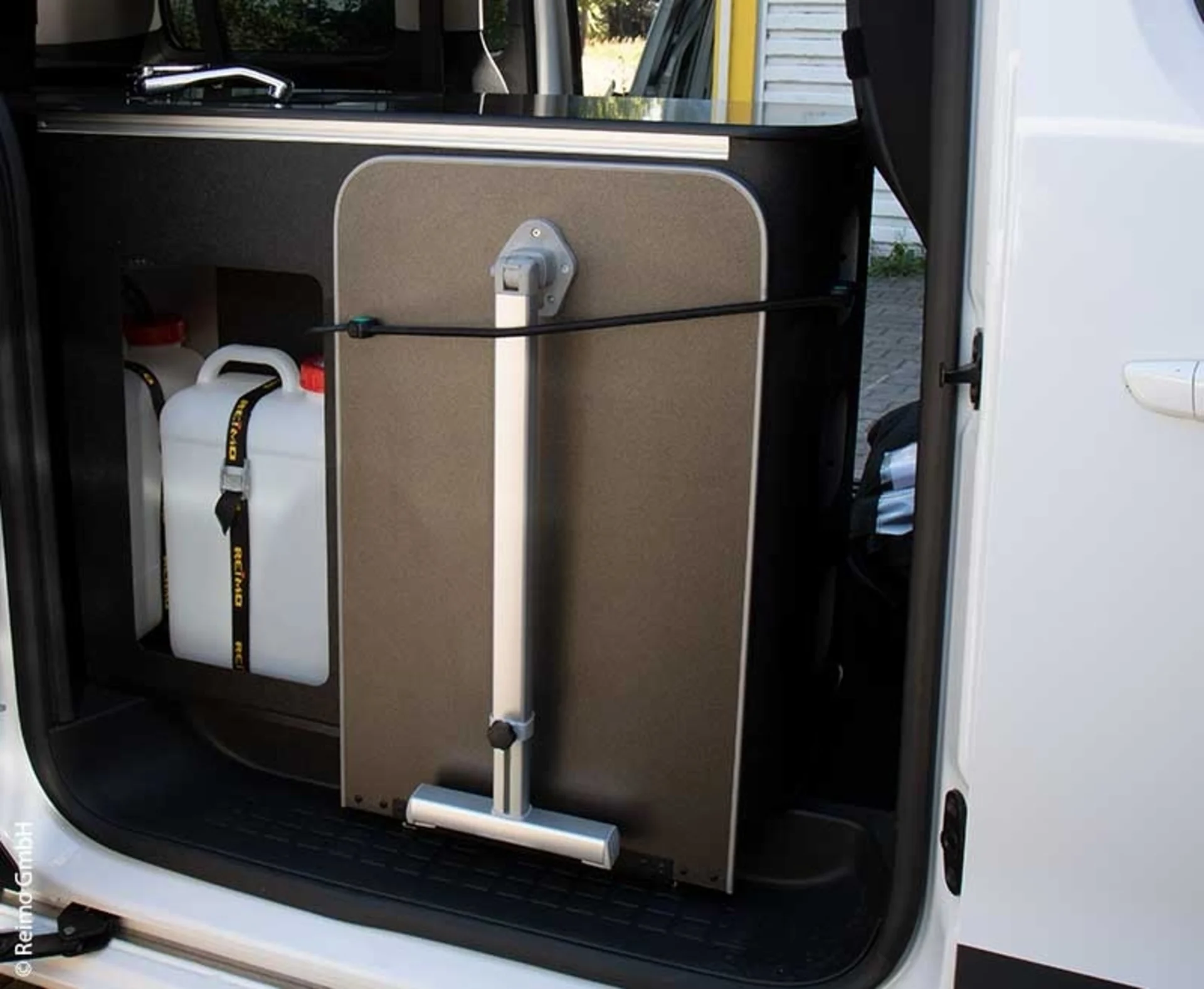 Tischanlage mit Wandhalterung Citroen Spacetourer Trip