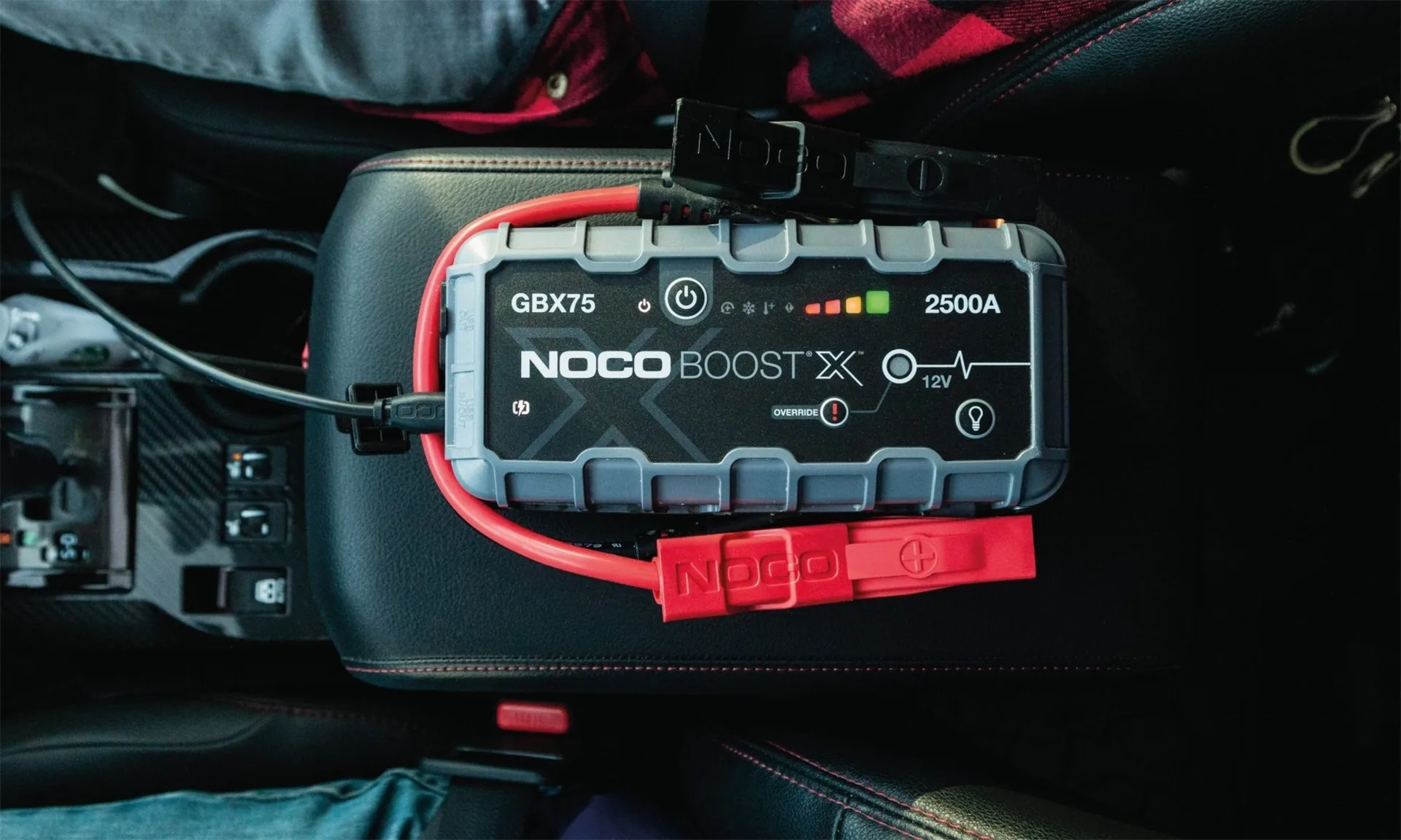 Noco - Boost X Jump Starter 12 V 2’500 A, mit USB-C 213 x 136 x 64 mm, IP65 Noco - Boost X Jump Starter 12 V 2’500 A, mit USB-C 213 x 136 x 64 mm, IP65