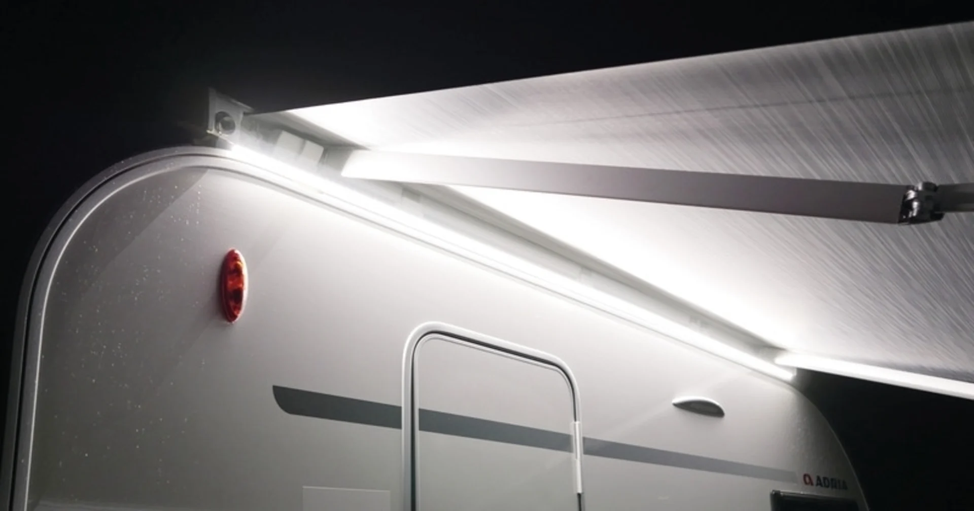 Aluminium Profil für LED-Bänder - Eckprofil - Länge 1,5 m
