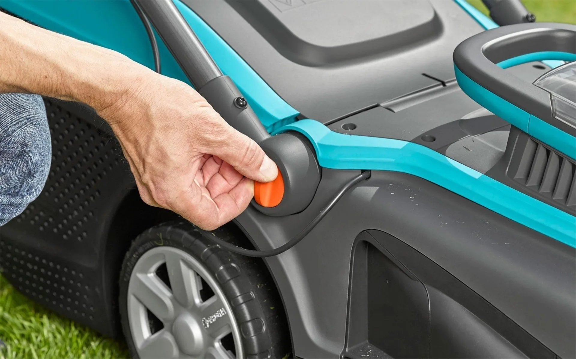 Gardena PowerMax Li-40/37 Akku-Rasenmäher inkl. Ak