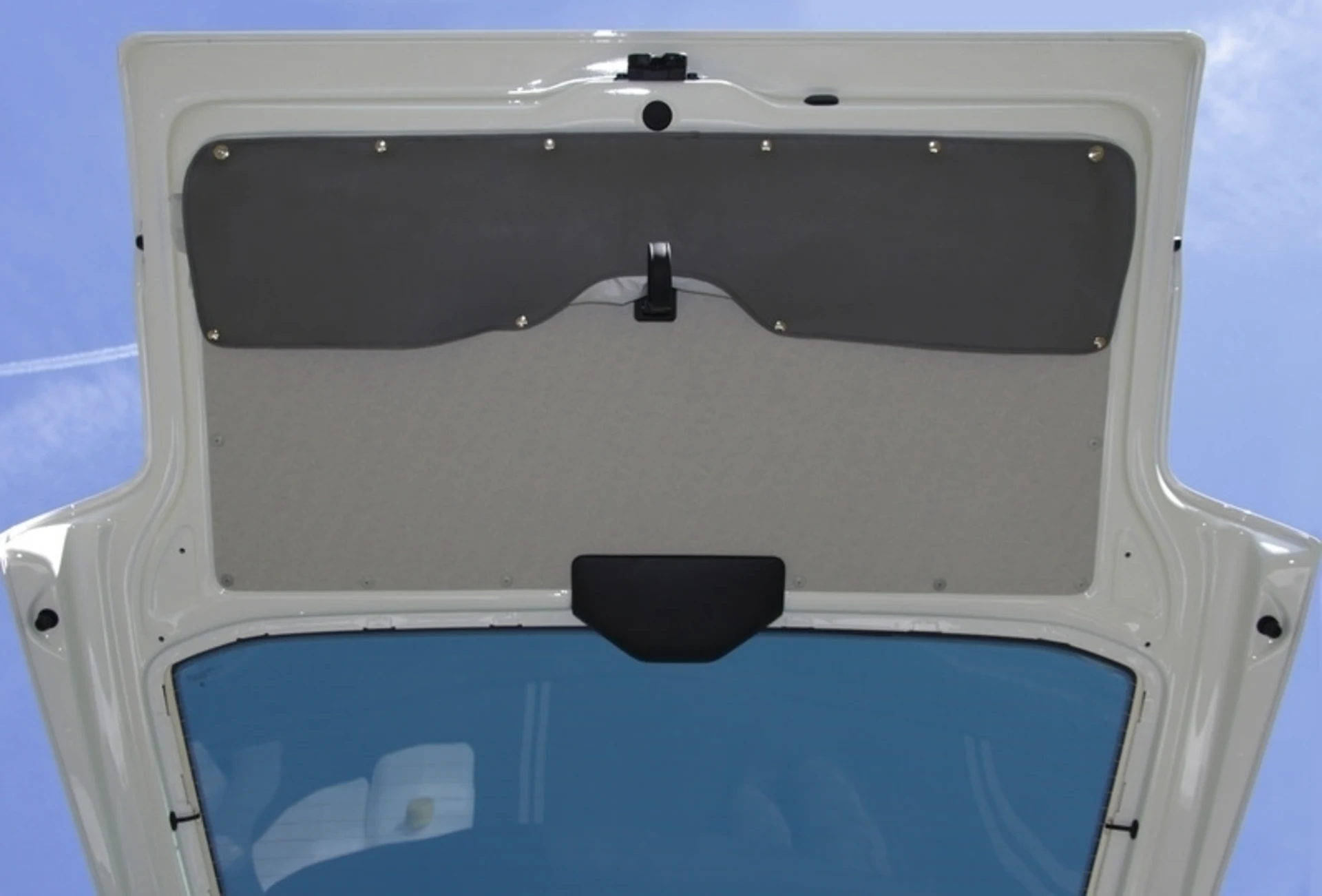 Tente à hayon Instant pour VW T4/5/6 - montage rapide sans armature Tente à hayon Instant pour VW T4/5/6 - montage rapide sans armature