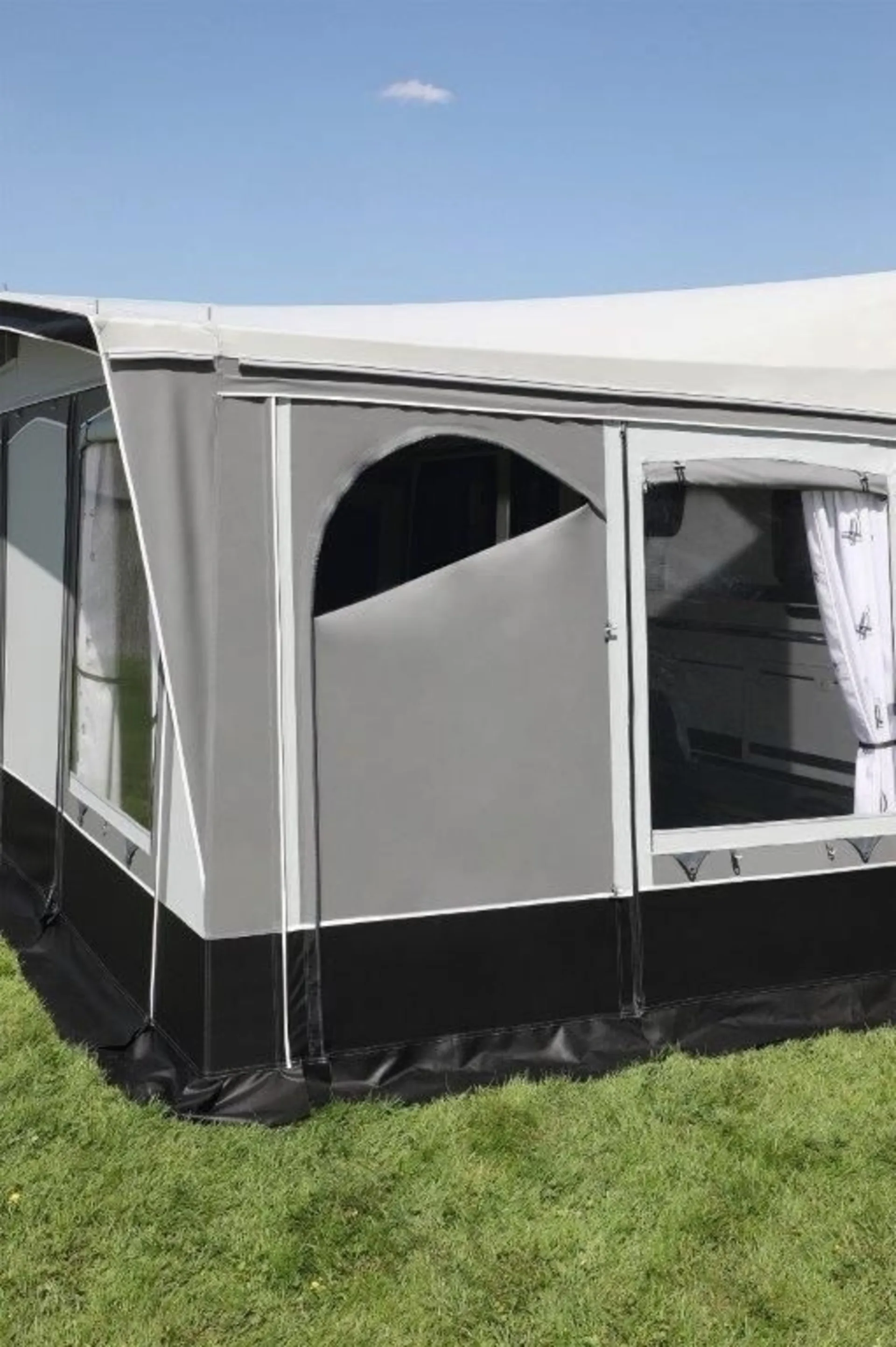 Atrium 300 / 16 1076-1095 cm Brand-Vorzelt