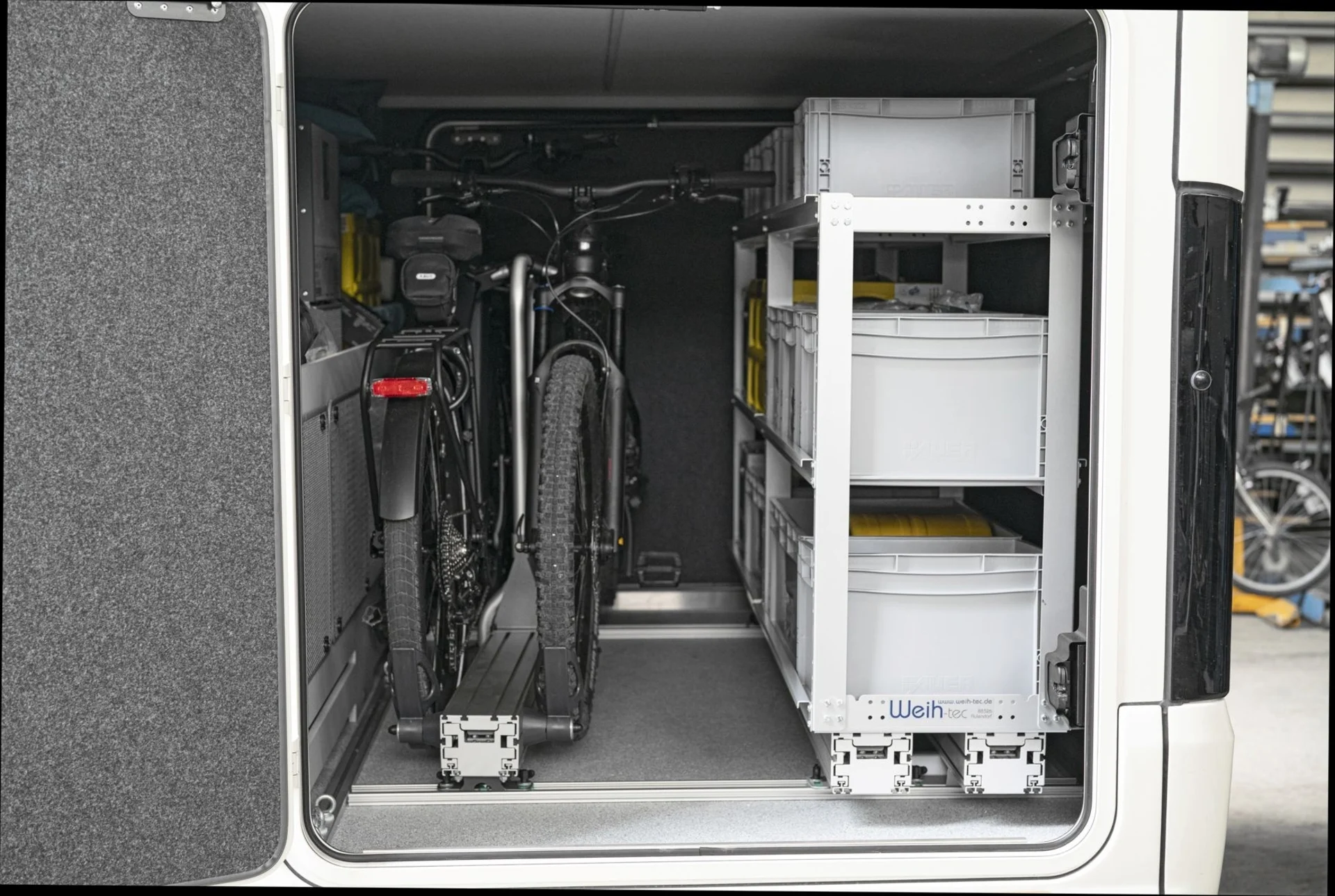 Weih-tec Load Move R2 : système de rangement pour coffre arrière Weih-tec Load Move R2 : système de rangement pour coffre arrière