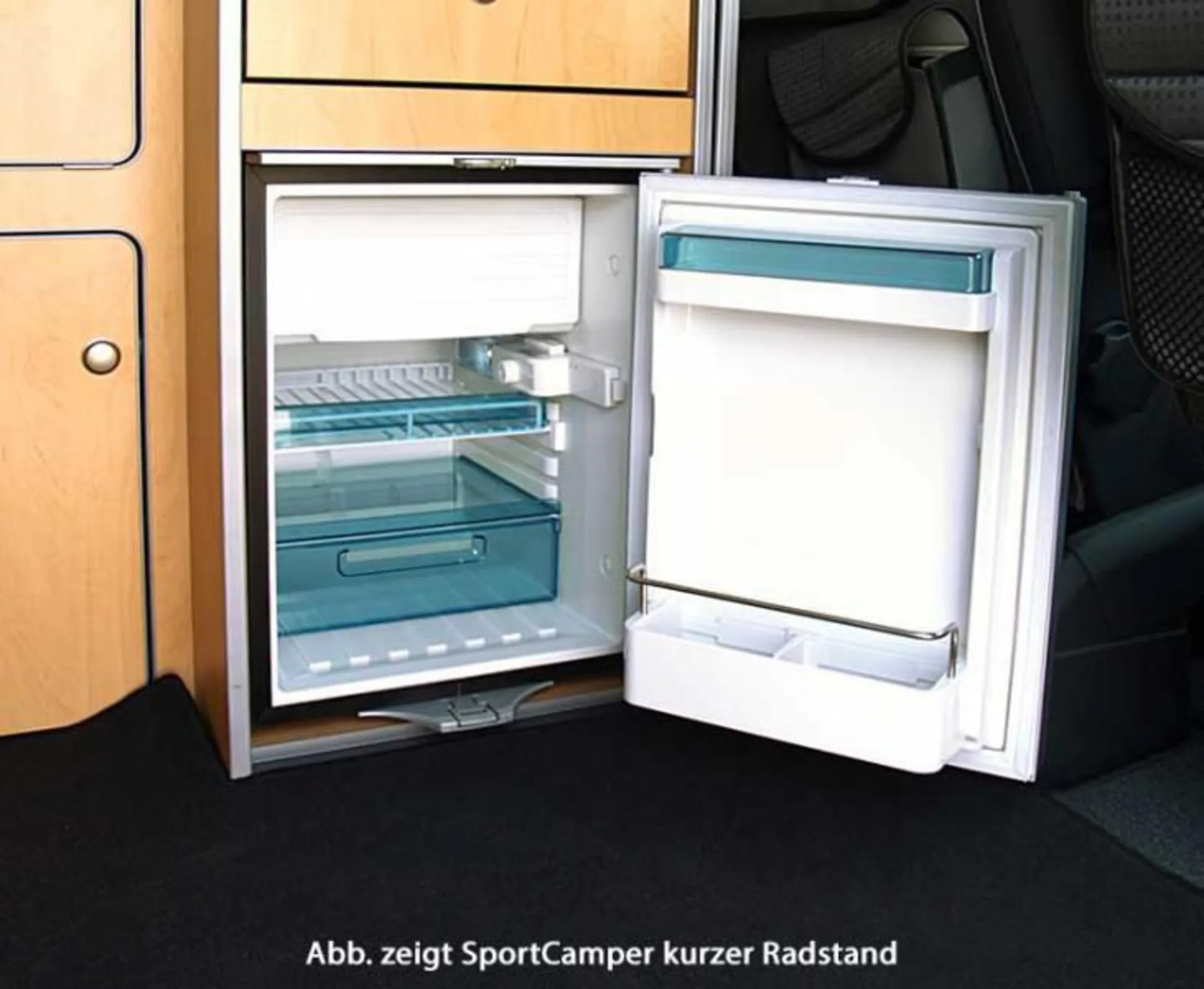 Möbelzeile für VW T6/T5 langer Radstand Sportcamper in Holzdekor Apfel Schichtstoff mit eingebauter Technik