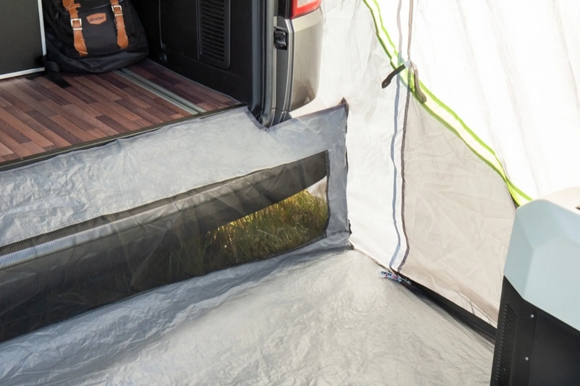 Tente arrière VW T5/T6 avec équipement premium et plancher cousu