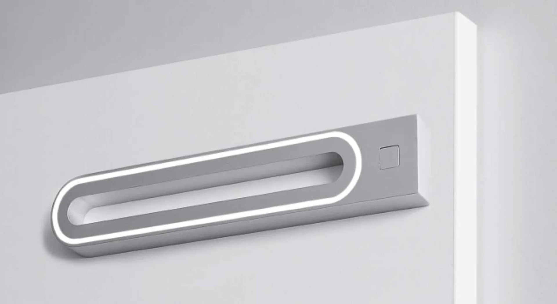 Fawo G/USB LED Applique murale 12 V / 3 W argentée