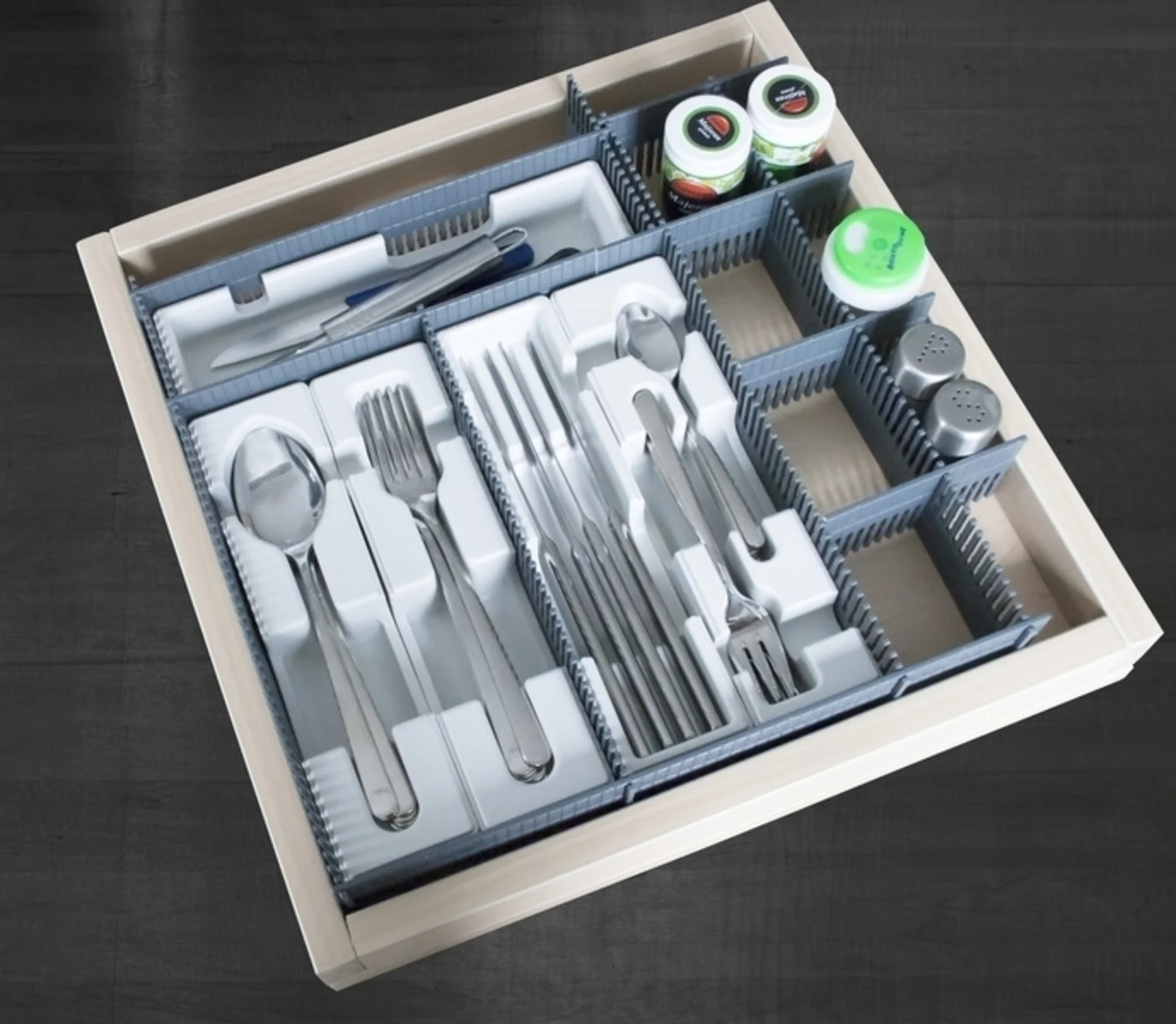 Range-couverts Purvario 4 pièces, empilable, plastique