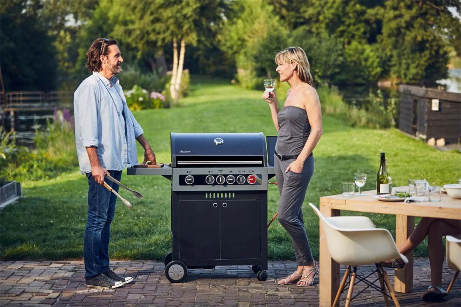 Enders Boston Black 4 IK Turbo Gasgrill