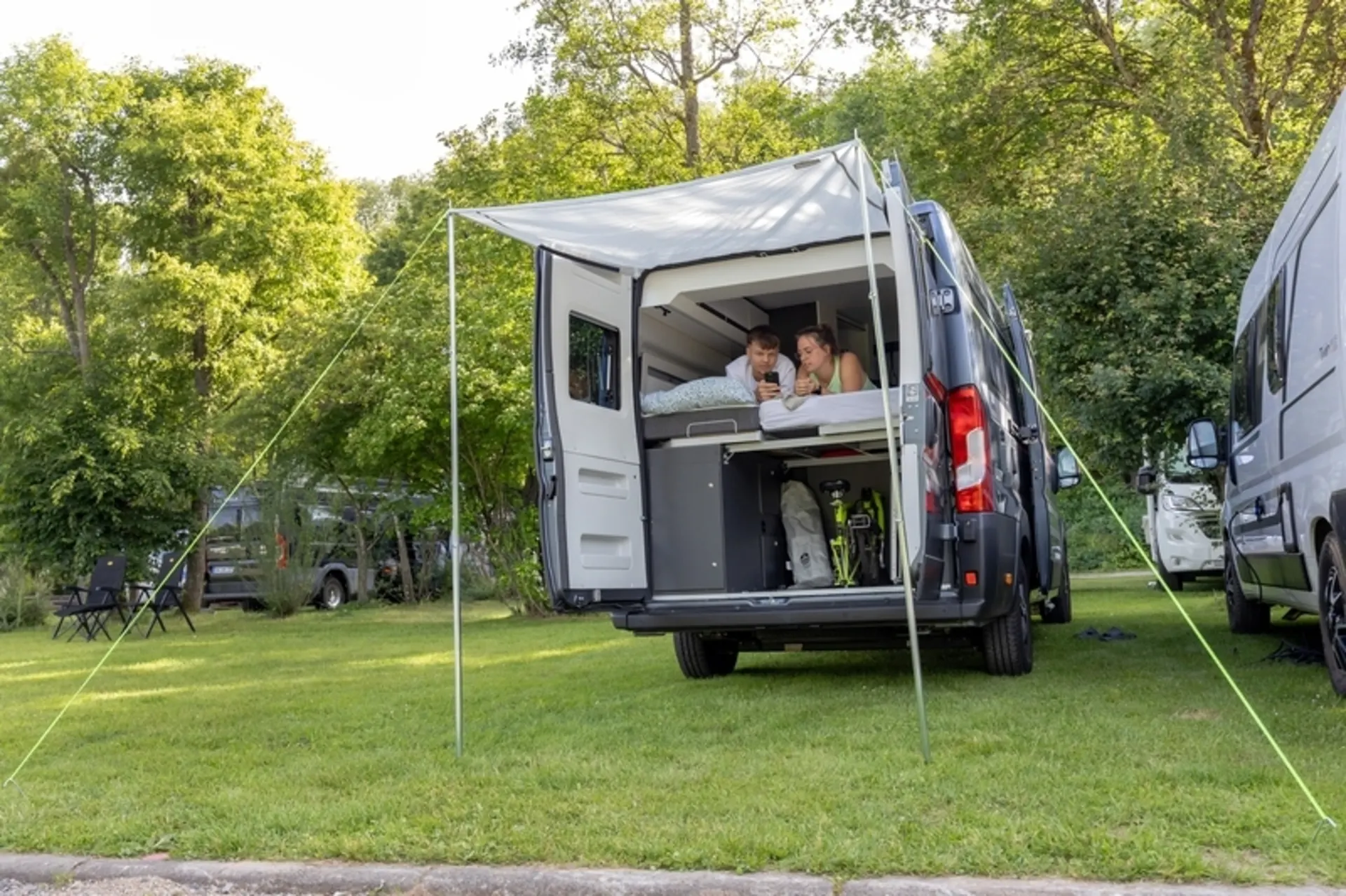 Pare-vue, rideau de douche, rideau de séparation et voile pare-soleil pour Fiat Ducato avec portes battantes