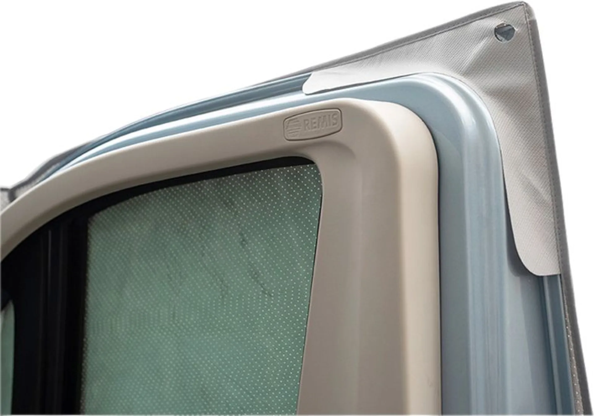 Bâche de protection avant Hindermann Supra pour Fiat Ducato type 250 à partir de 2007 et Peugot Boxer à partir de 2008