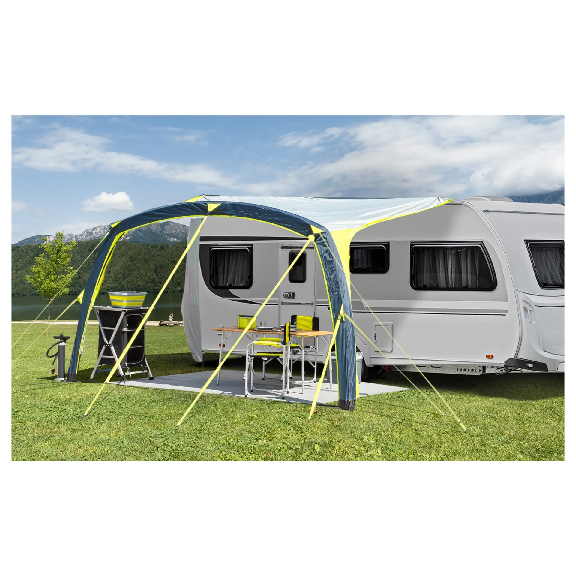 Skia Caravan 300