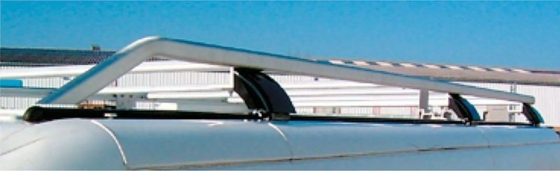 Dachreling für Fiat Ducato, Peugeot Boxer und Citroen Jumper ab Modelljahr 2007 mit einer Fahrzeuglänge von 5990mm
