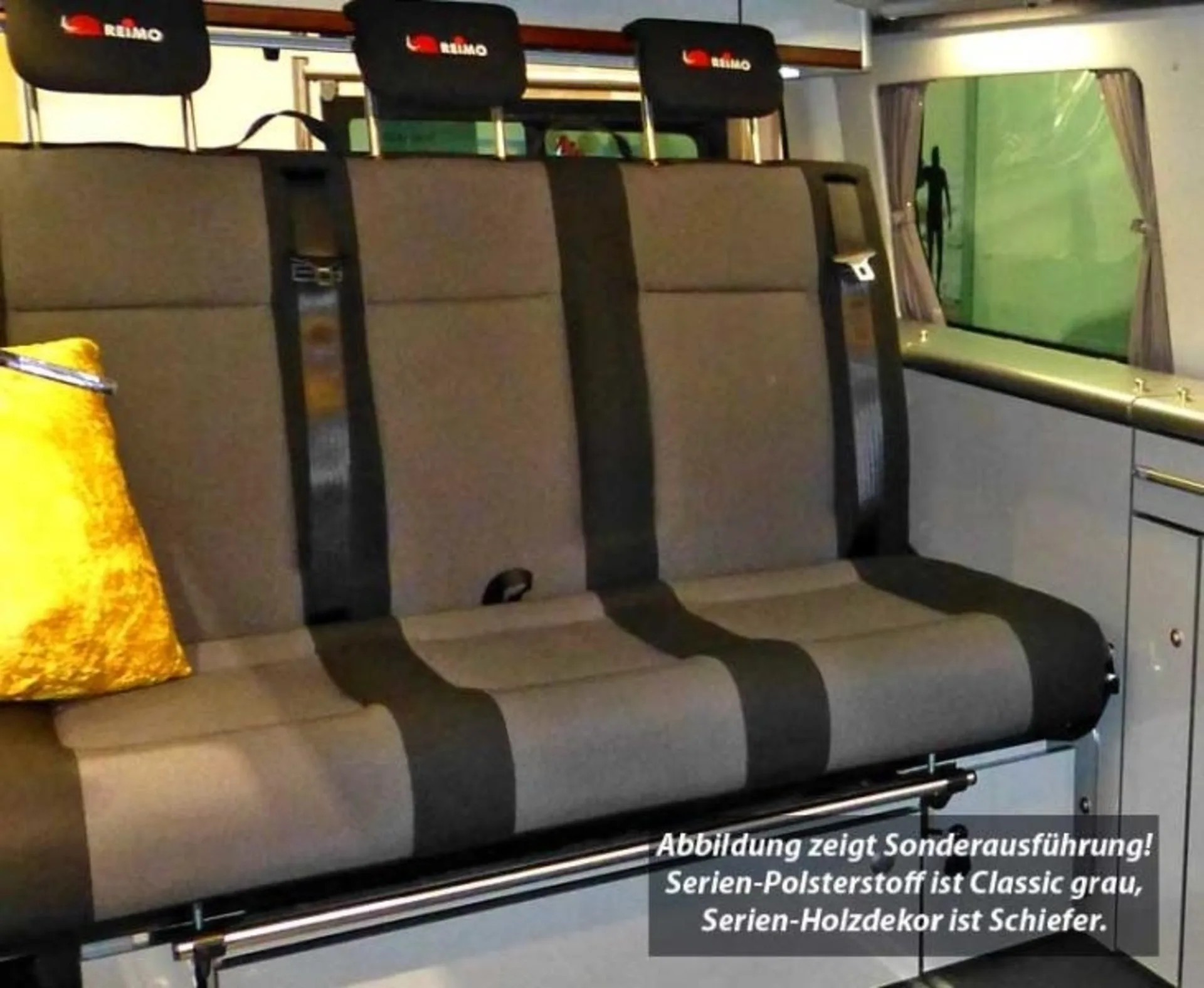 Banquette-lit VW T6/5 CityVan V3000 taille 14, 3 places, sellerie Classic grise bicolore.