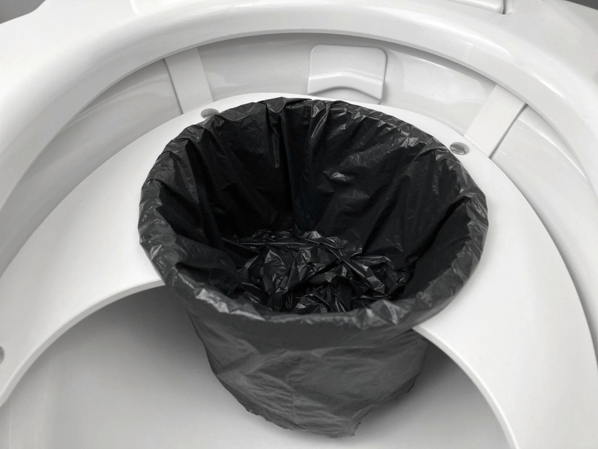 Kit d'insert pour toilettes à séparation Flexaport, compatible avec les modèles Thetford C250-Céramique / C260-Céramique, blanc, en PVC, avec 50 sachets anti-odeurs, y compris un soudeur de film de 15 cm