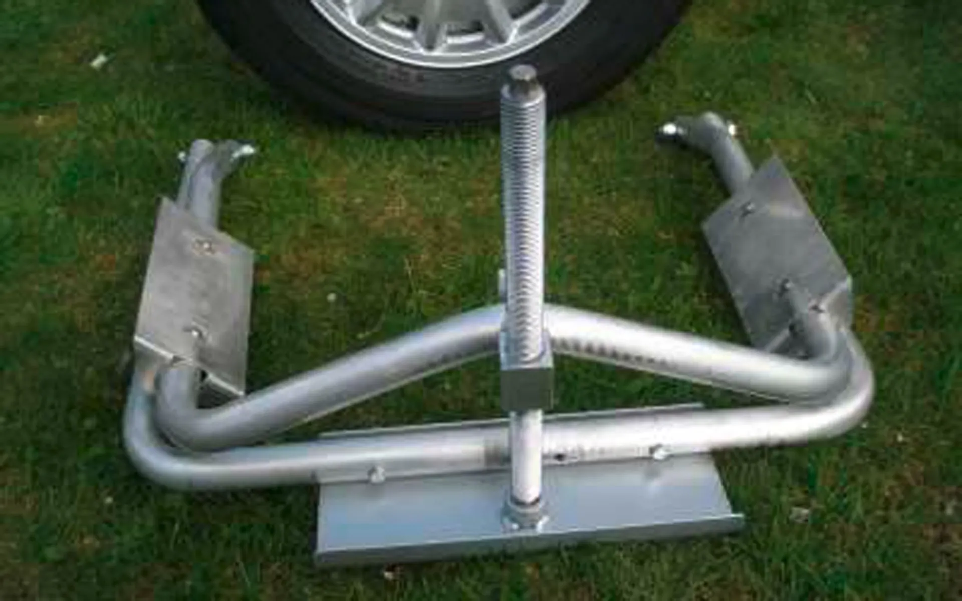 Cric en aluminium Milenco 81 x 24,5 x 20 cm